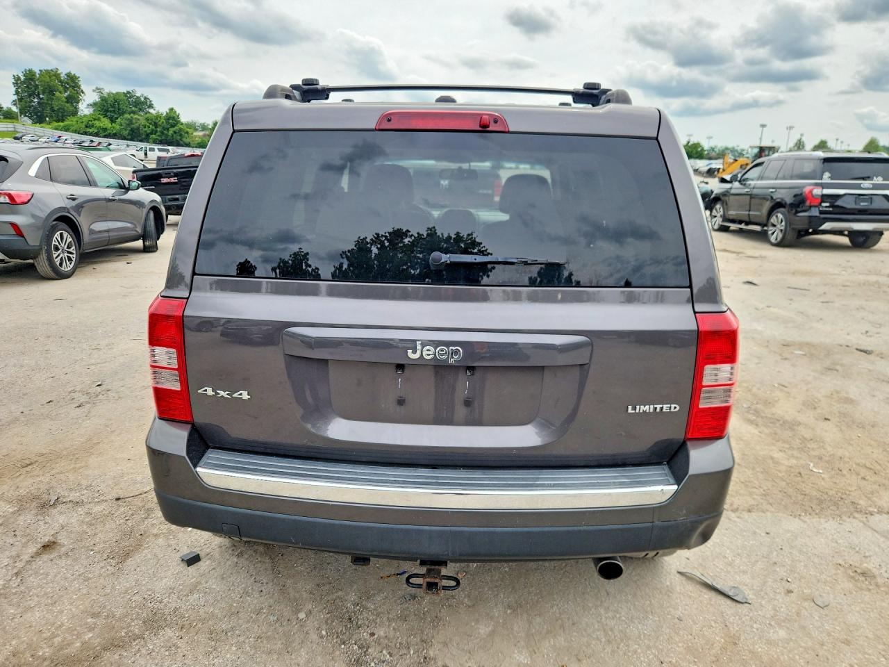 2014 Jeep Patriot Limited Gray vin: 1C4NJRCB6ED921546
