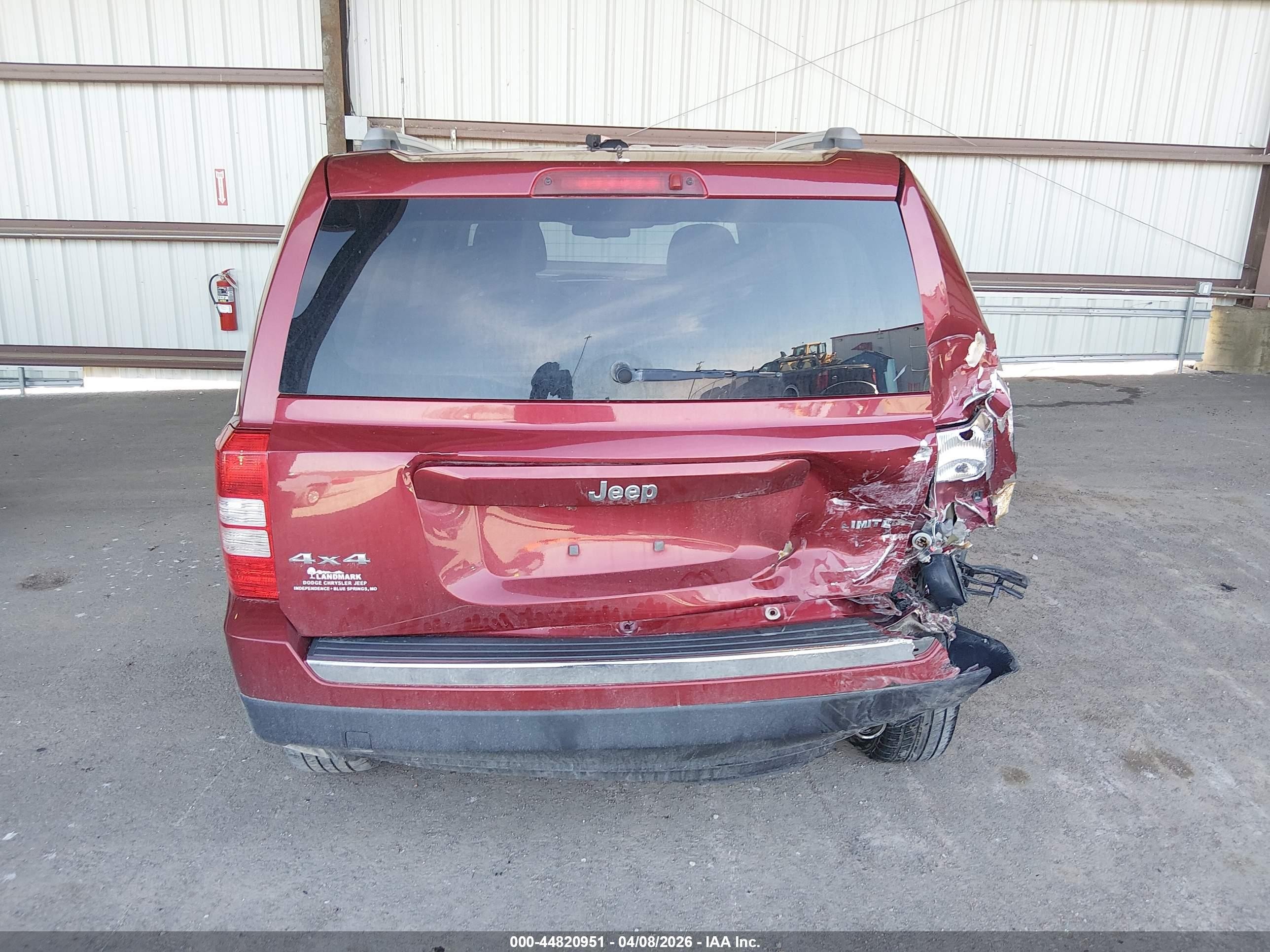 2014 Jeep Patriot Limited Maroon vin: 1C4NJRCB7ED928456