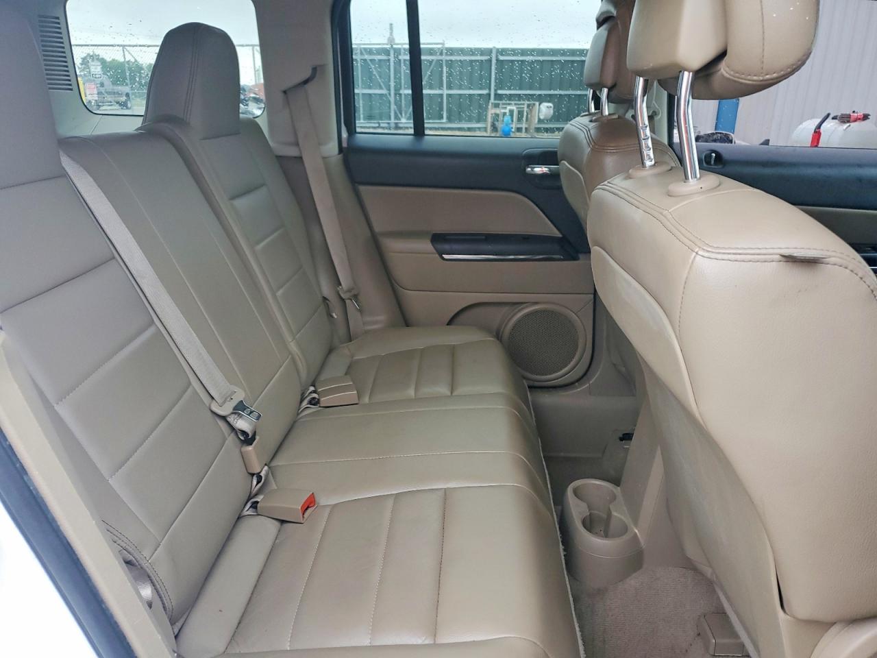 2014 Jeep Patriot Limited Белый vin: 1C4NJRCB8ED728718