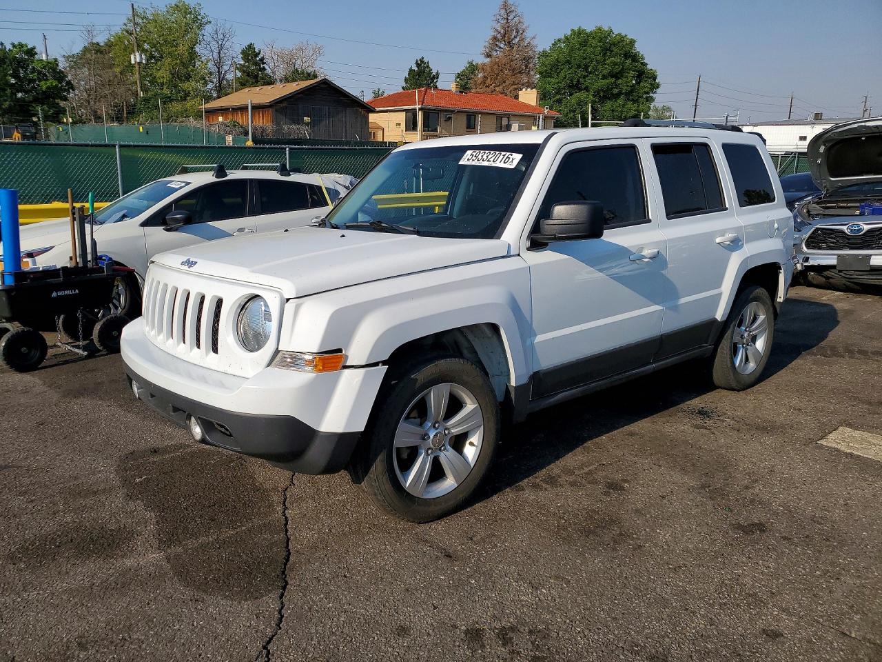 2013 Jeep Patriot Limited White vin: 1C4NJRCB9DD185376