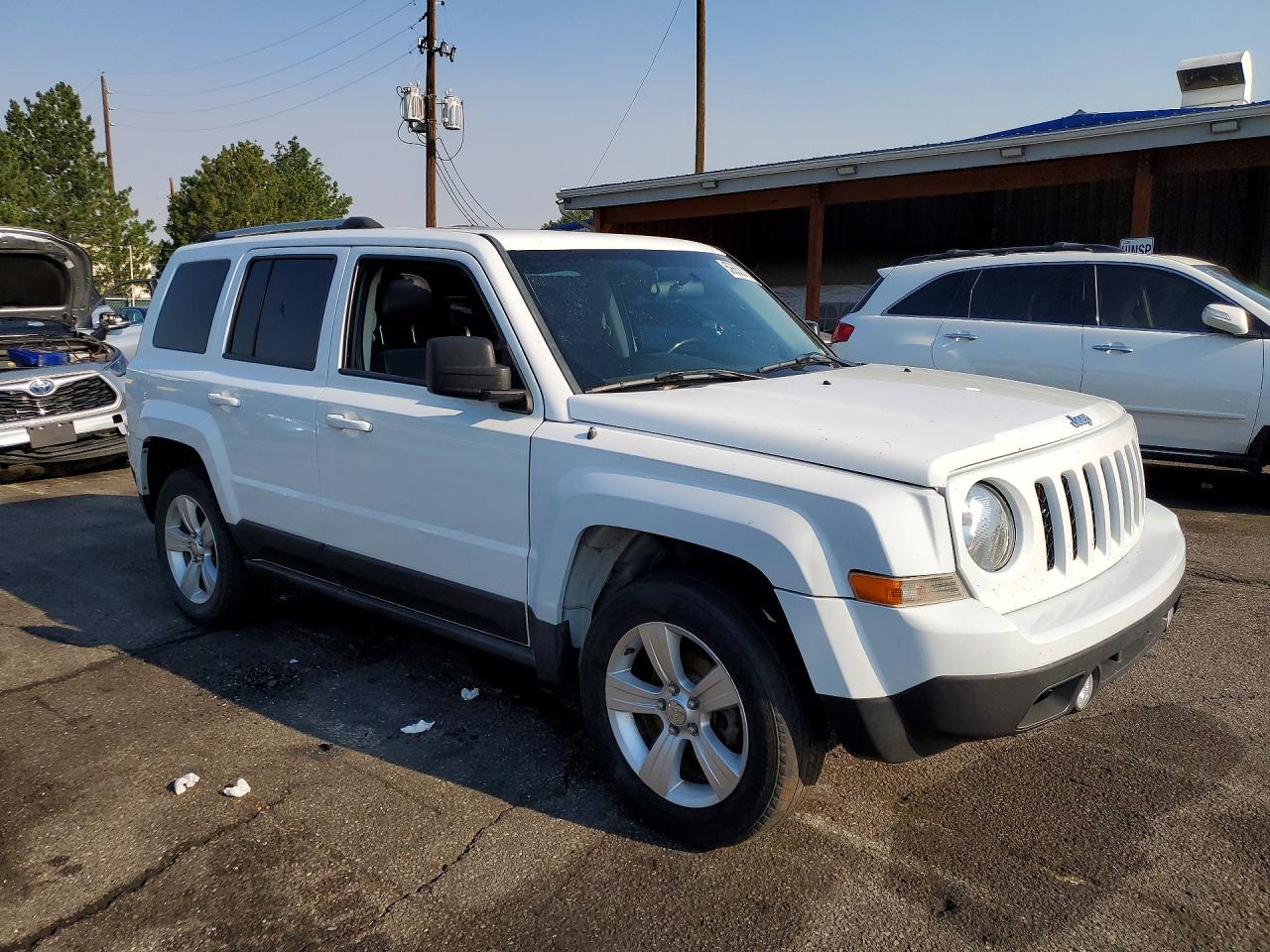 2013 Jeep Patriot Limited White vin: 1C4NJRCB9DD185376