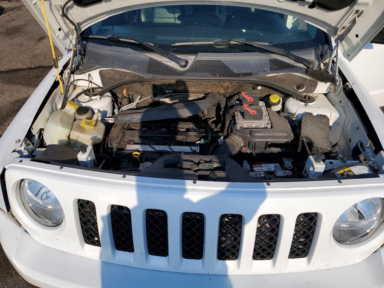 2013 Jeep Patriot Limited White vin: 1C4NJRCB9DD185376
