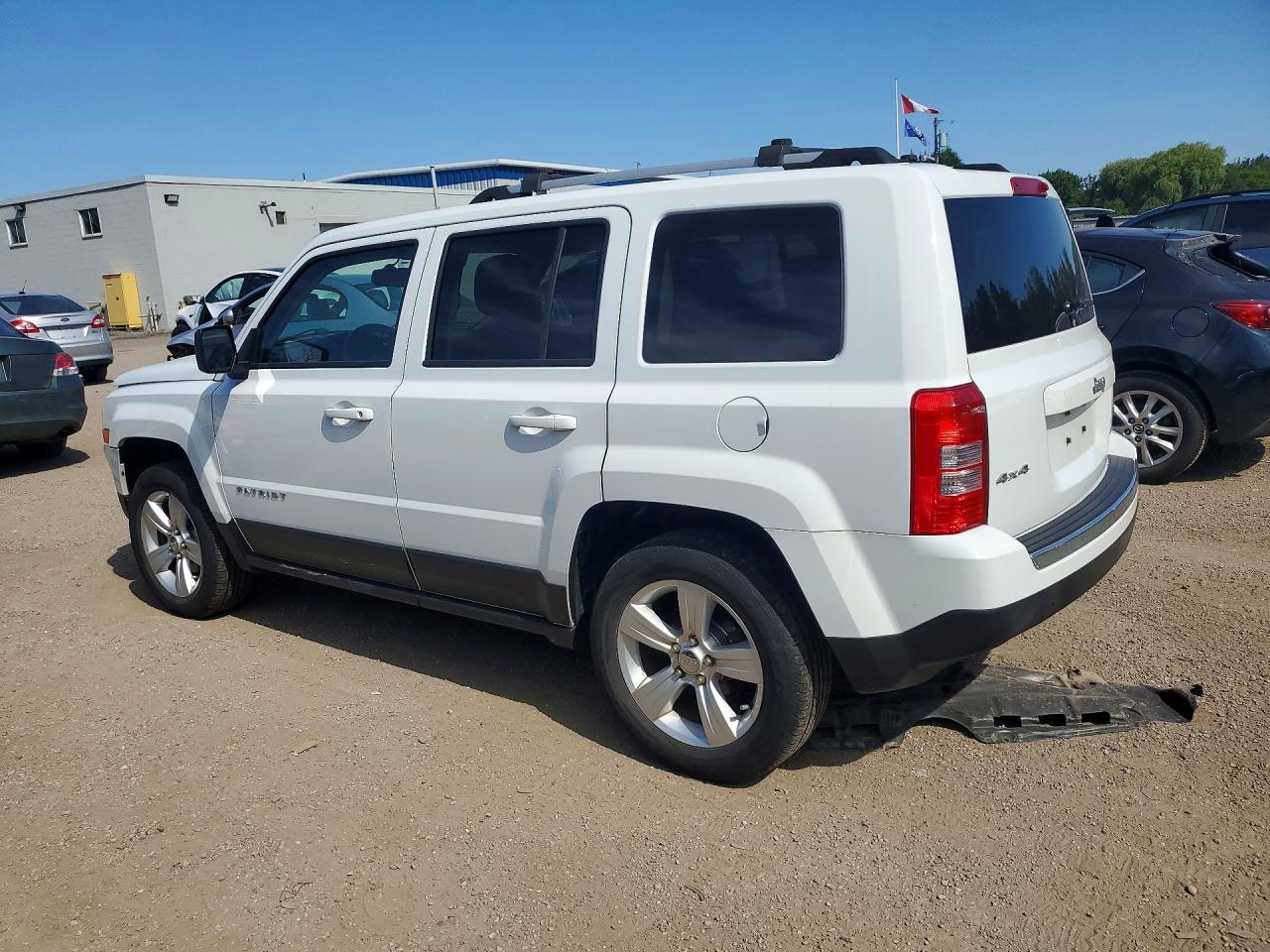2015 Jeep Patriot Limited Белый vin: 1C4NJRCB9FD393499