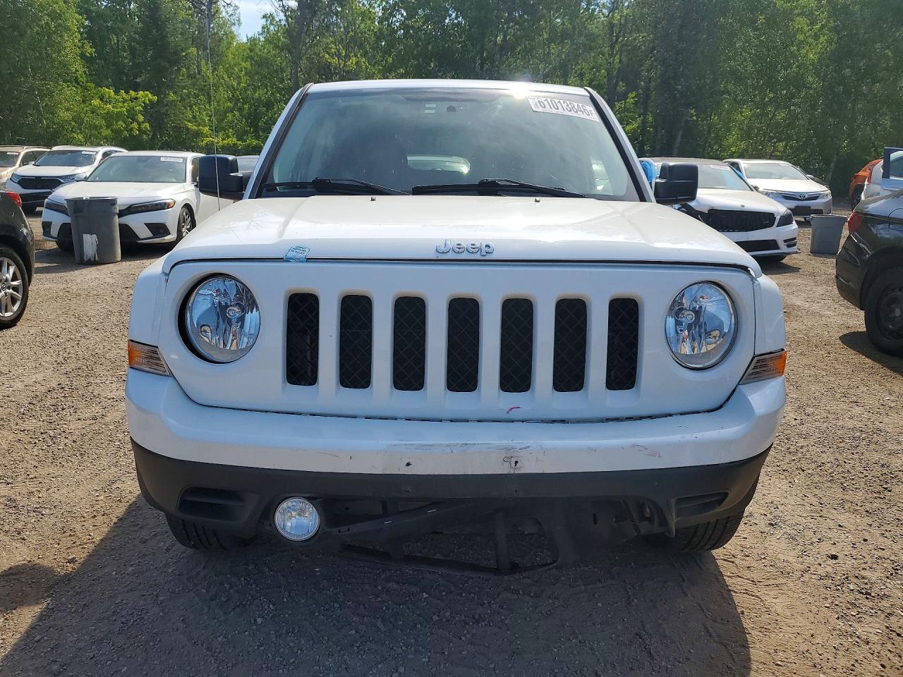 2015 Jeep Patriot Limited Белый vin: 1C4NJRCB9FD393499