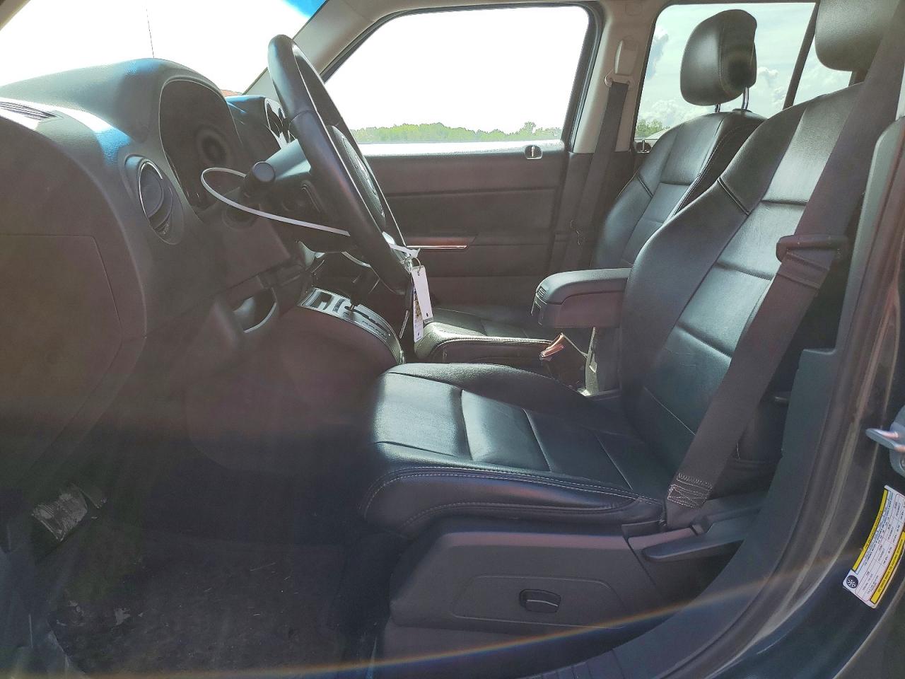 2014 Jeep Patriot Limited Black vin: 1C4NJRCBXED558393