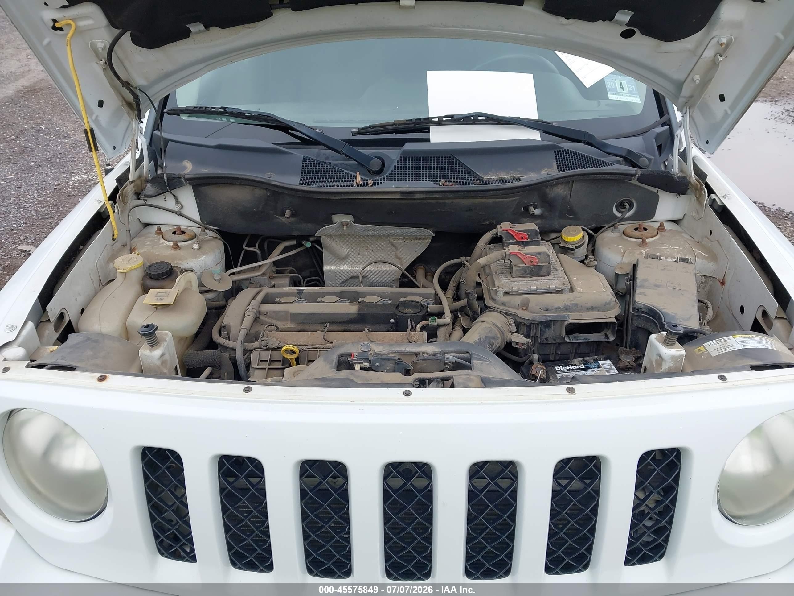 2012 Jeep Patriot Latitude White vin: 1C4NJRFB0CD578757