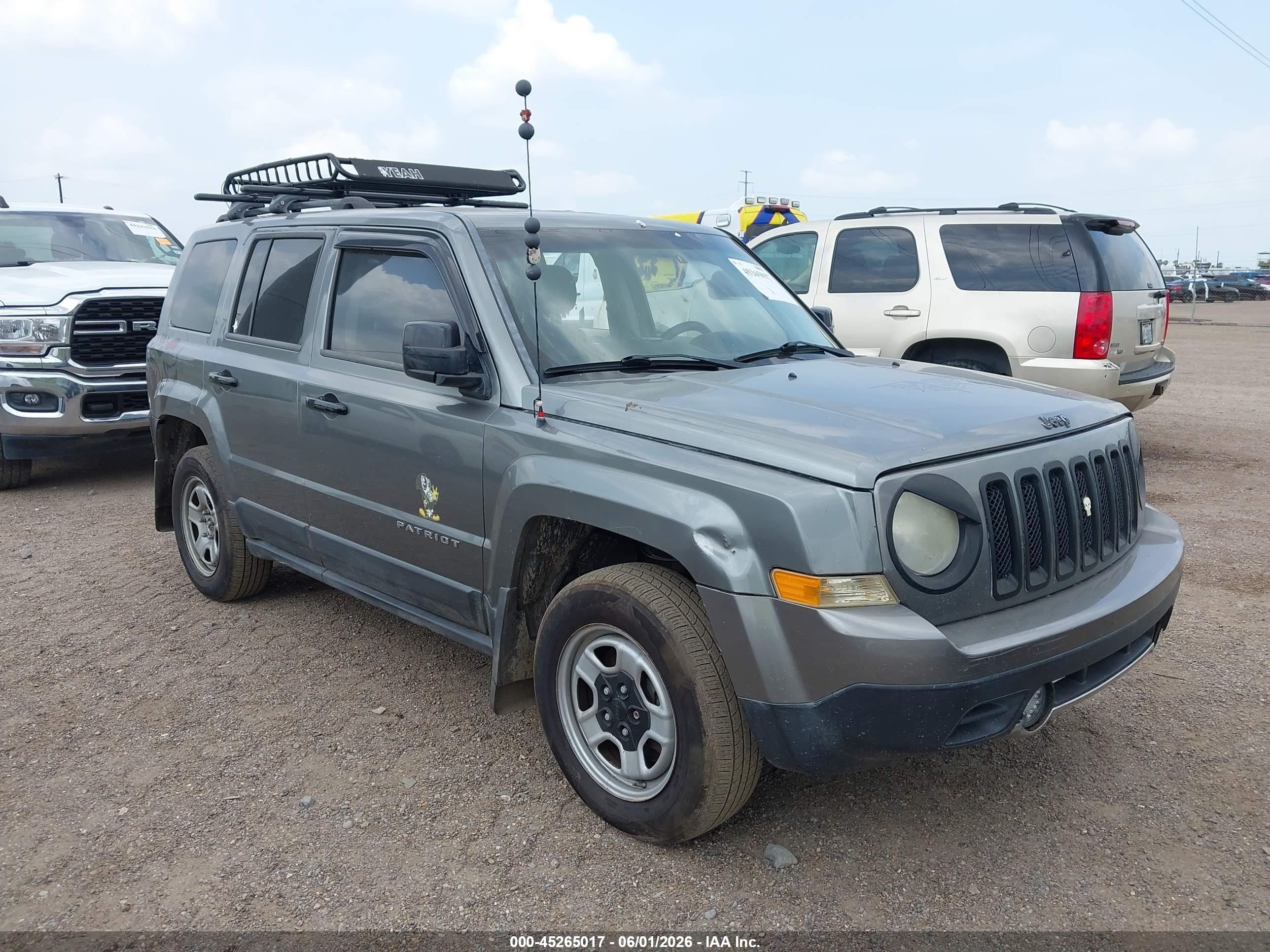 2013 Jeep Patriot Latitude Серый vin: 1C4NJRFB0DD158255