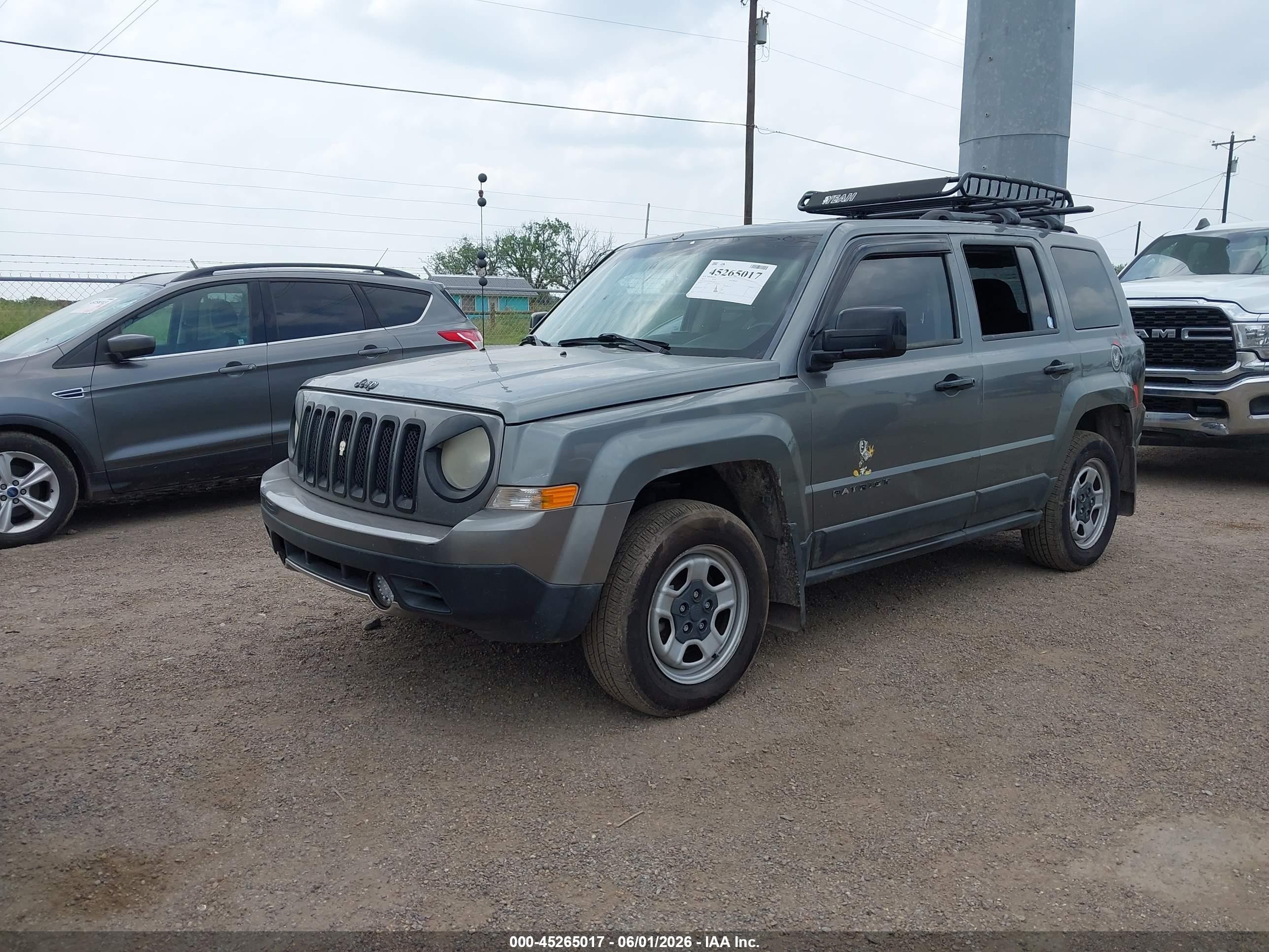 2013 Jeep Patriot Latitude Серый vin: 1C4NJRFB0DD158255