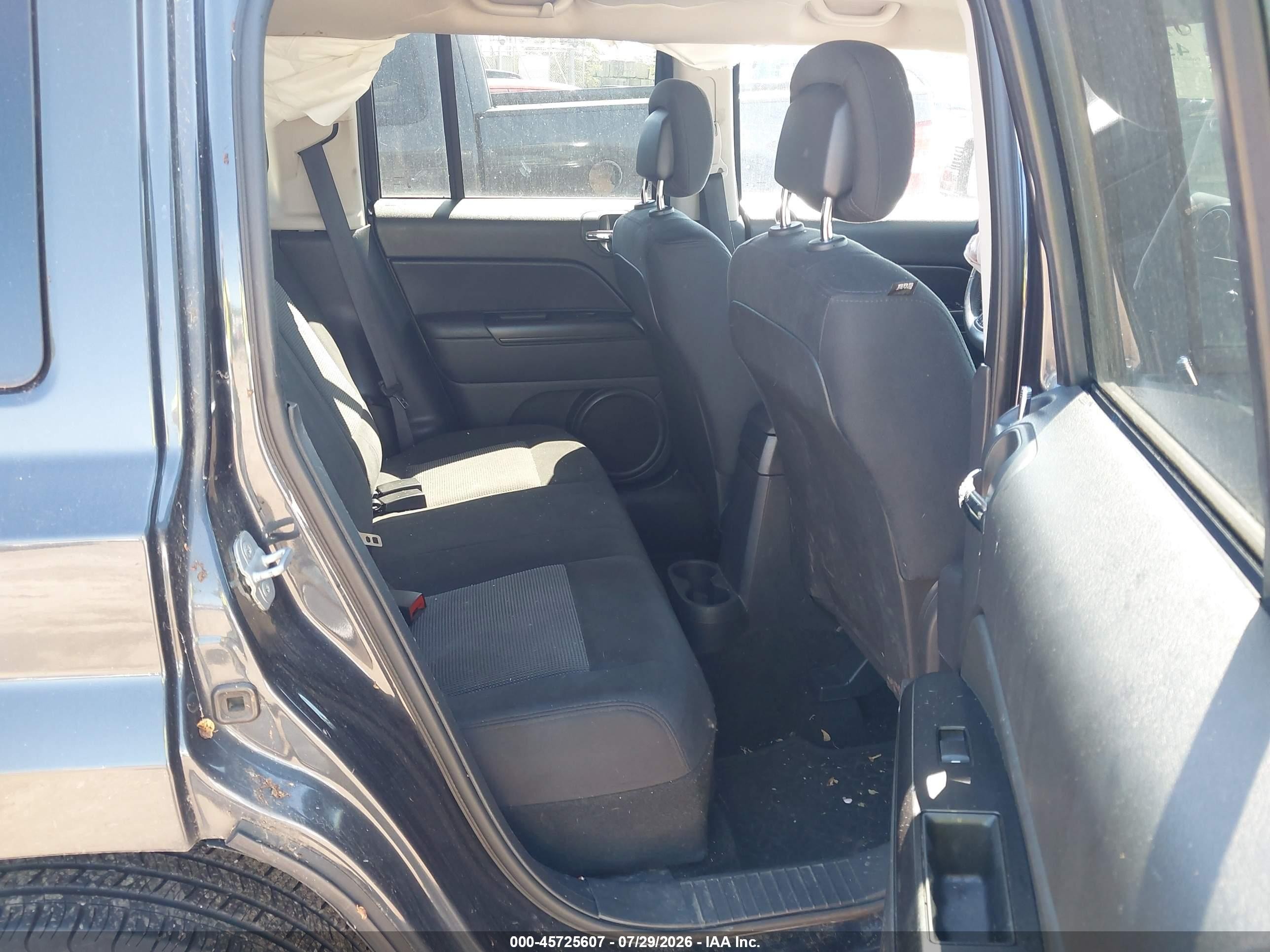 2014 Jeep Patriot Latitude Blue vin: 1C4NJRFB0ED585775