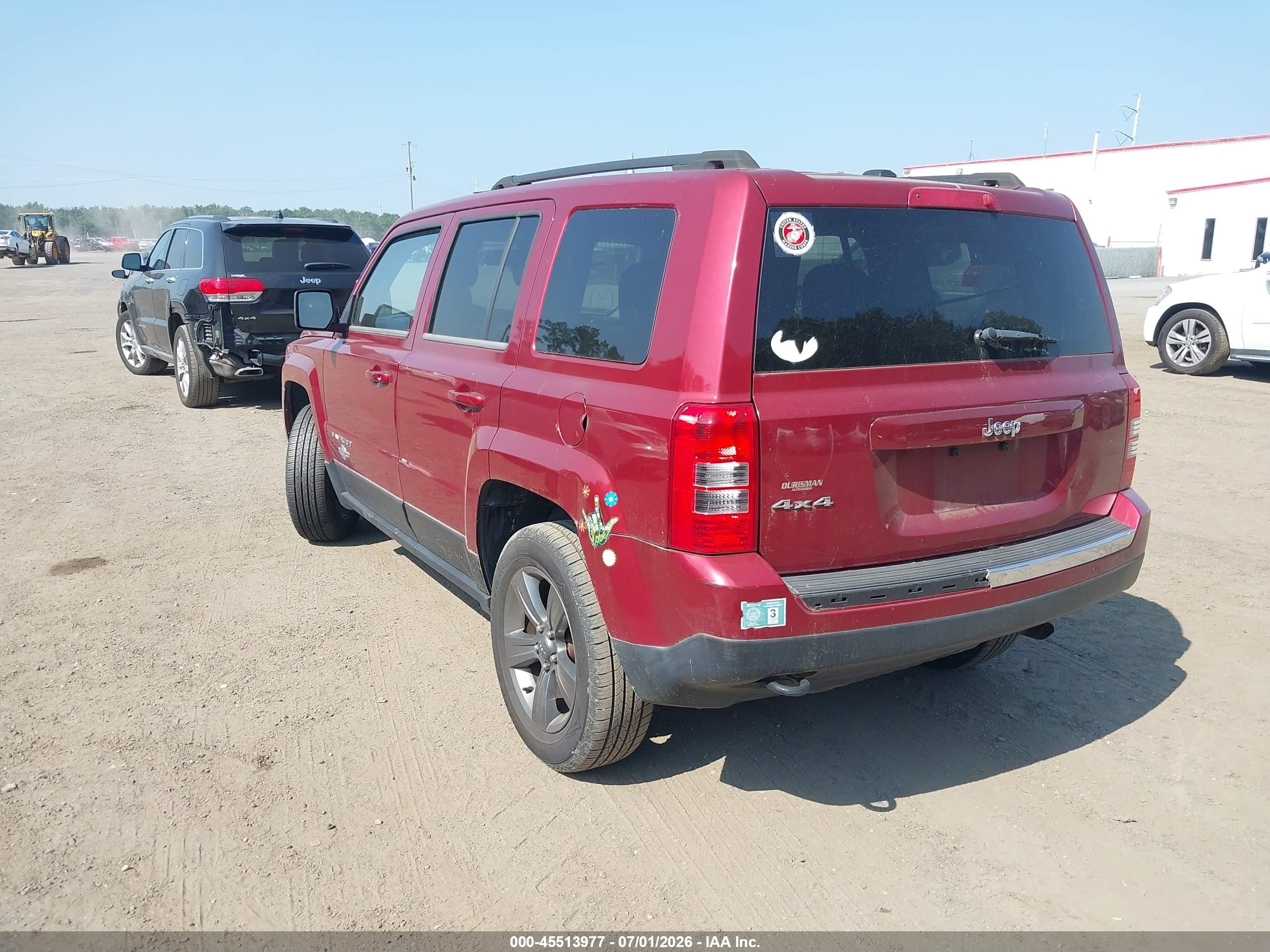 2014 Jeep Patriot Latitude Burgundy vin: 1C4NJRFB0ED588739