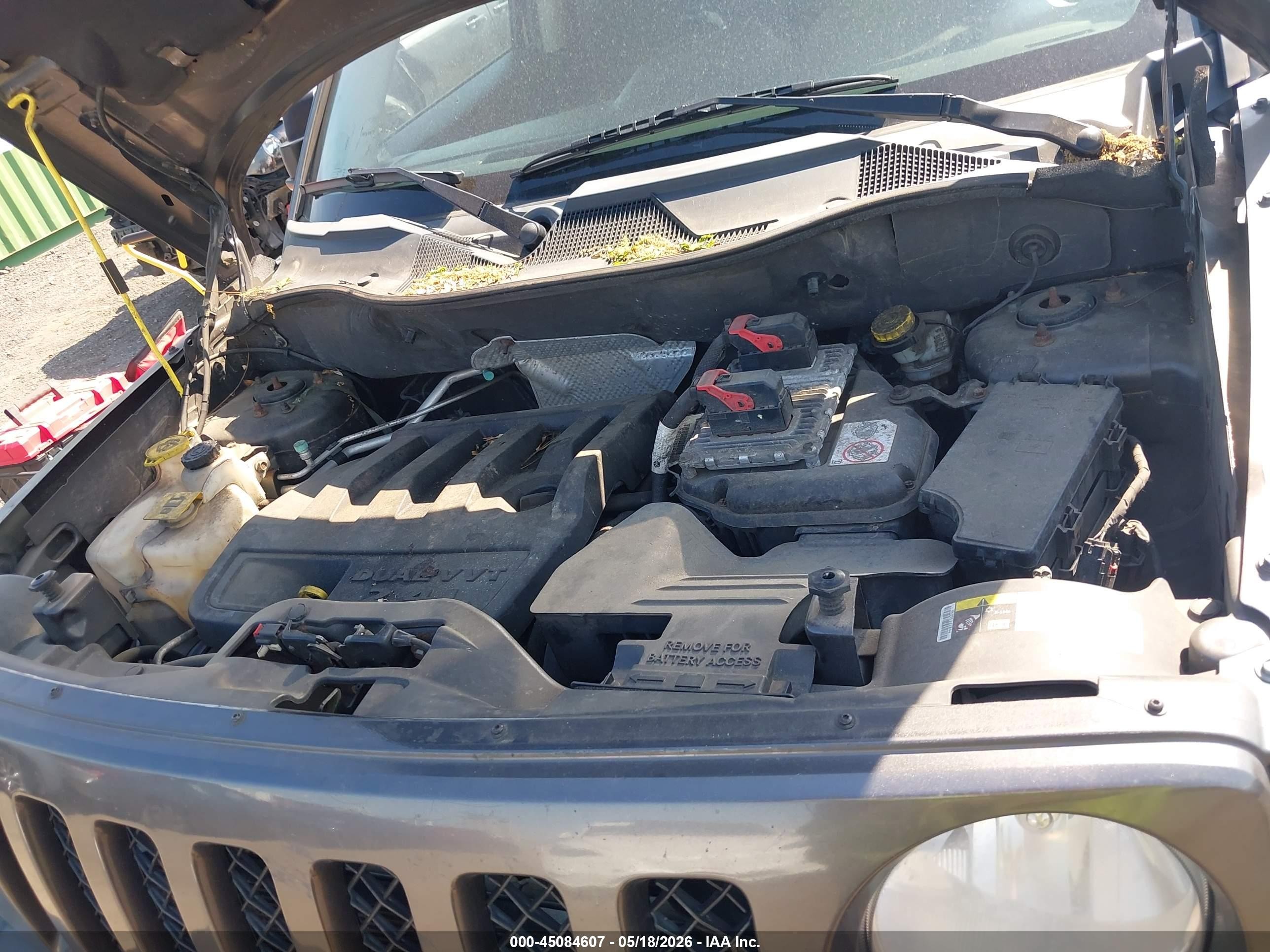 2014 Jeep Patriot Latitude Gray vin: 1C4NJRFB0ED816920