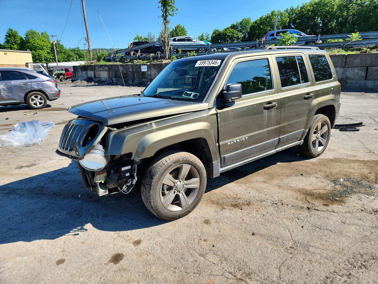 2015 Jeep Patriot Latitude Зеленый vin: 1C4NJRFB0FD207232