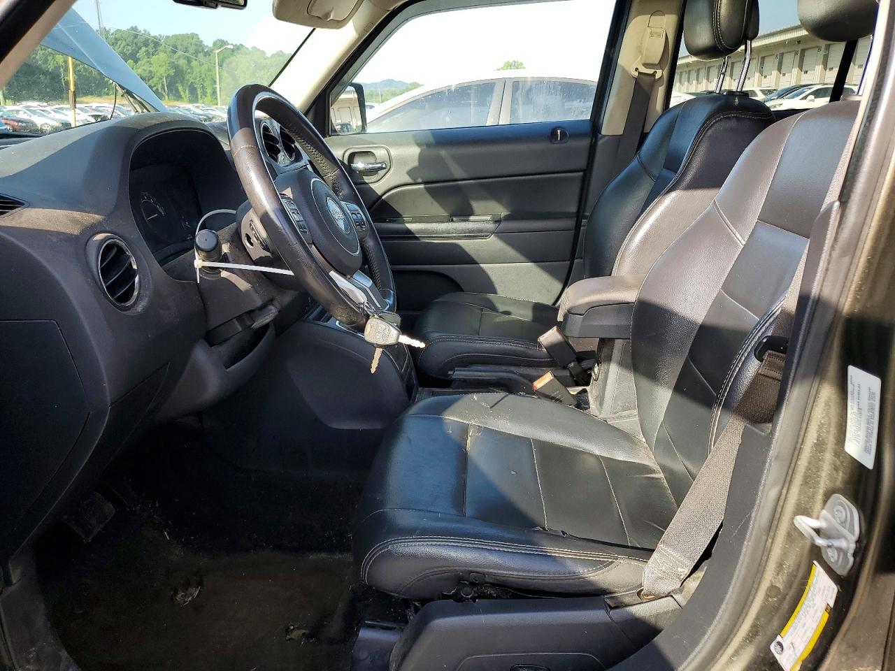 2015 Jeep Patriot Latitude Green vin: 1C4NJRFB0FD272209