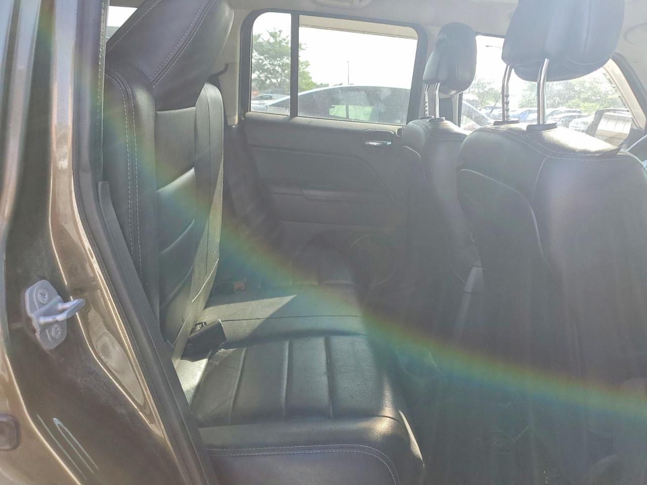 2015 Jeep Patriot Latitude Green vin: 1C4NJRFB0FD272209