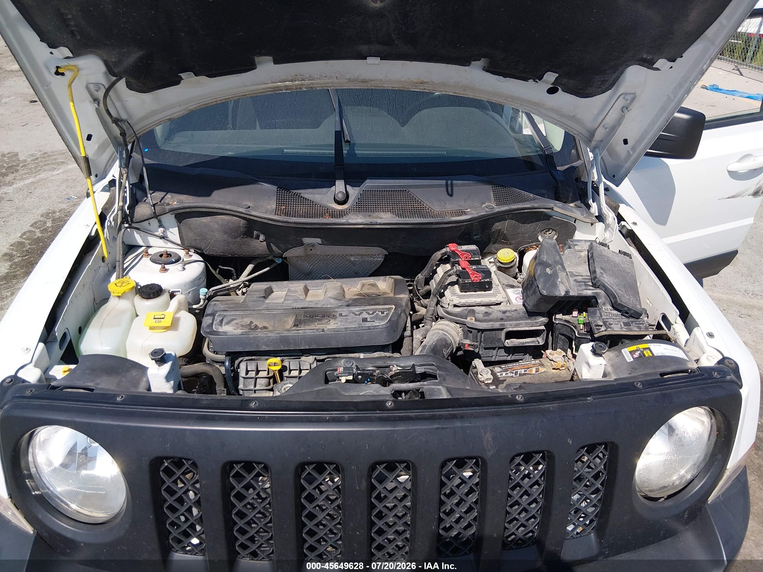 2015 Jeep Patriot Latitude White vin: 1C4NJRFB0FD304320