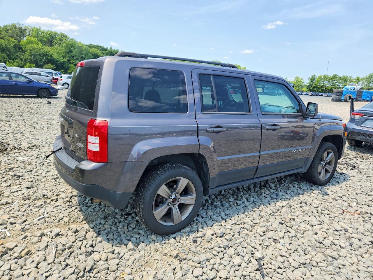 2015 Jeep Patriot Latitude Gray vin: 1C4NJRFB0FD436199