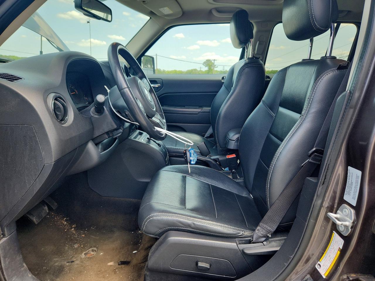 2015 Jeep Patriot Latitude Gray vin: 1C4NJRFB0FD436199