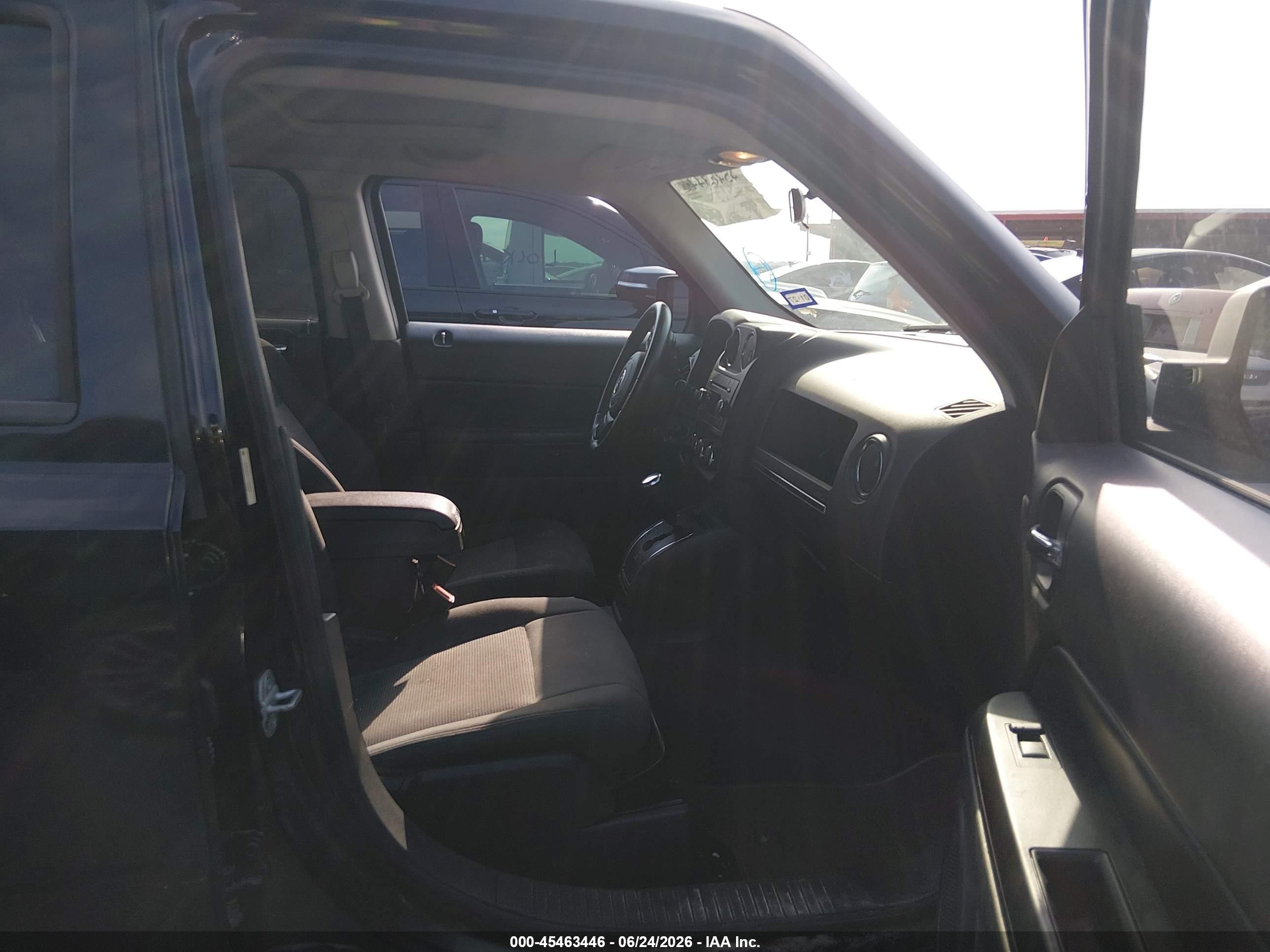 2012 Jeep Patriot Latitude Black vin: 1C4NJRFB1CD689849