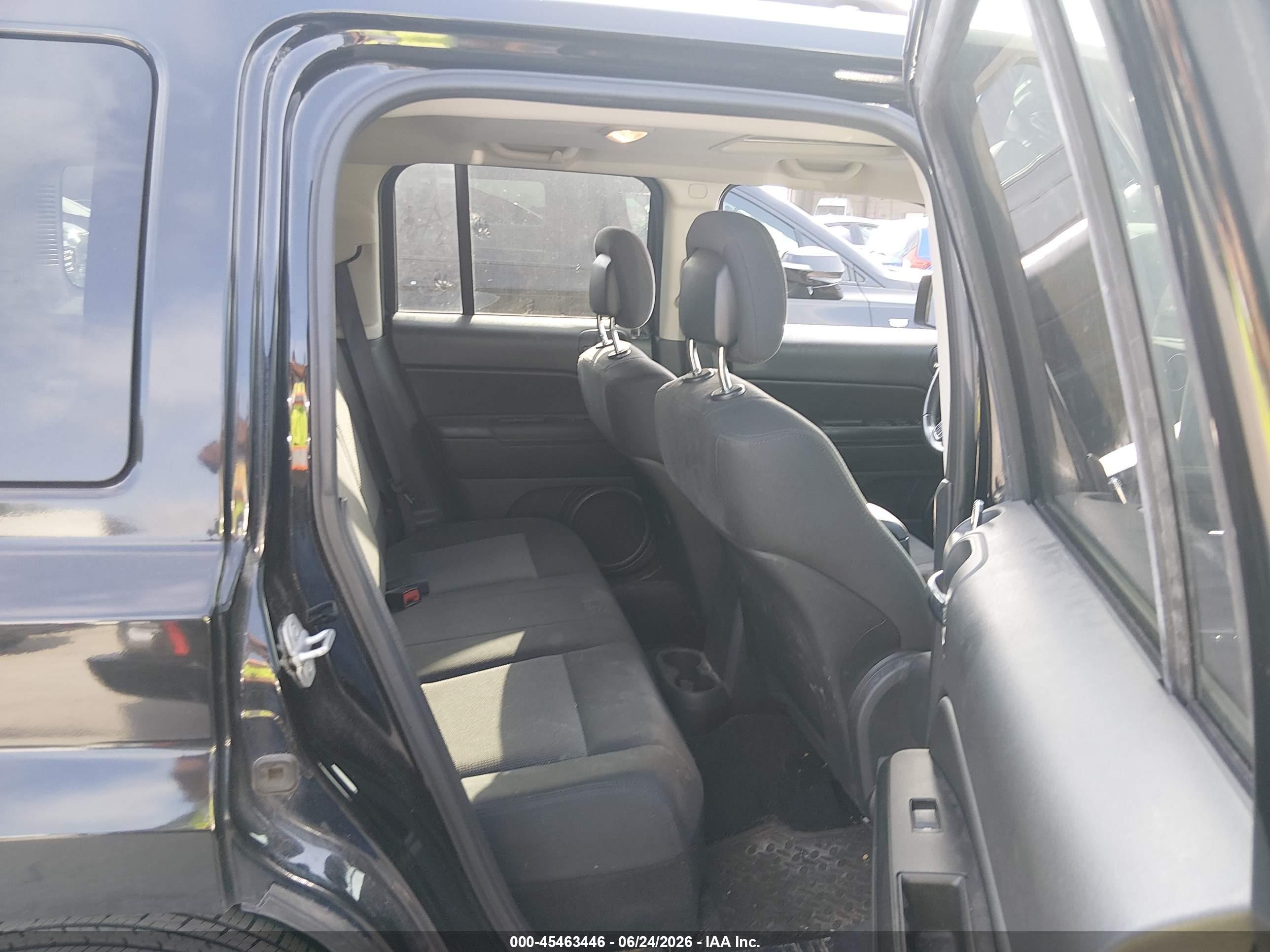 2012 Jeep Patriot Latitude Black vin: 1C4NJRFB1CD689849