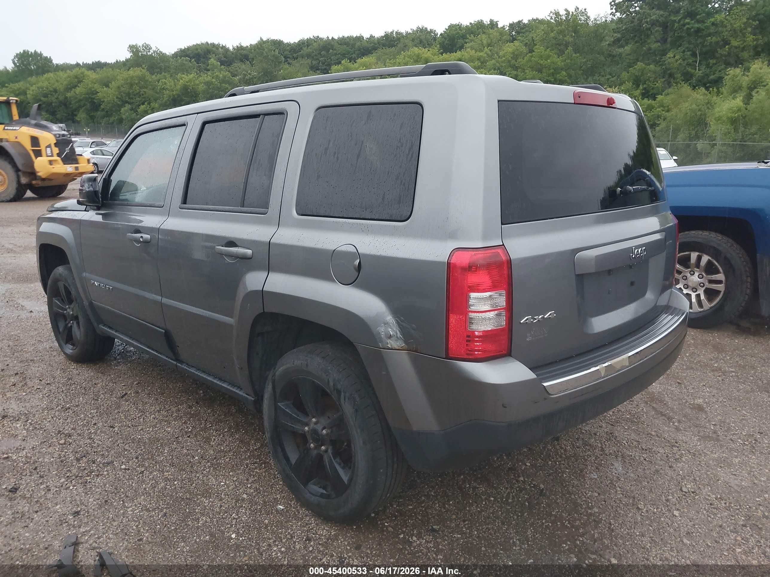 2013 Jeep Patriot Latitude Gray vin: 1C4NJRFB1DD192365