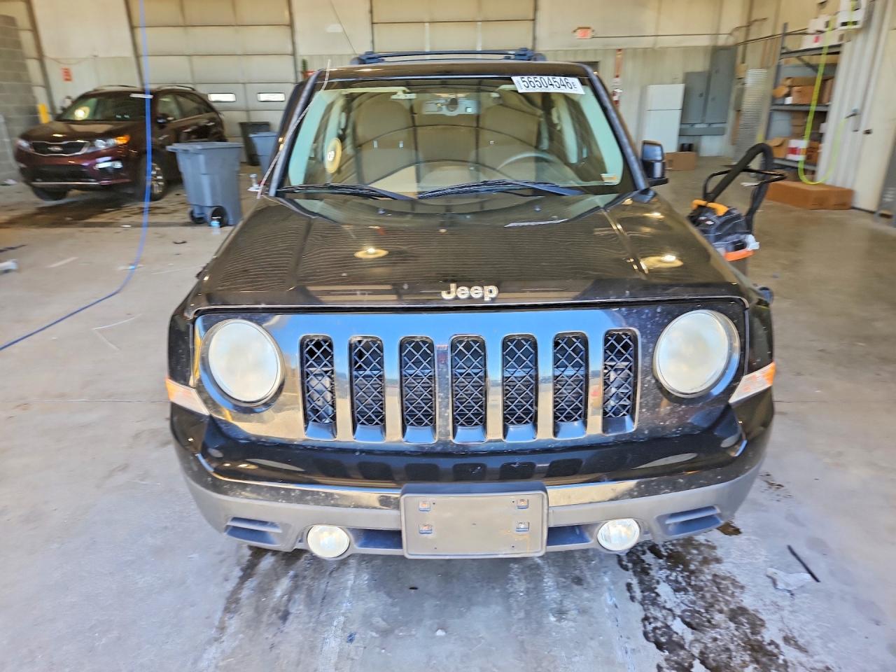 2014 Jeep Patriot Latitude Черный vin: 1C4NJRFB1ED510728
