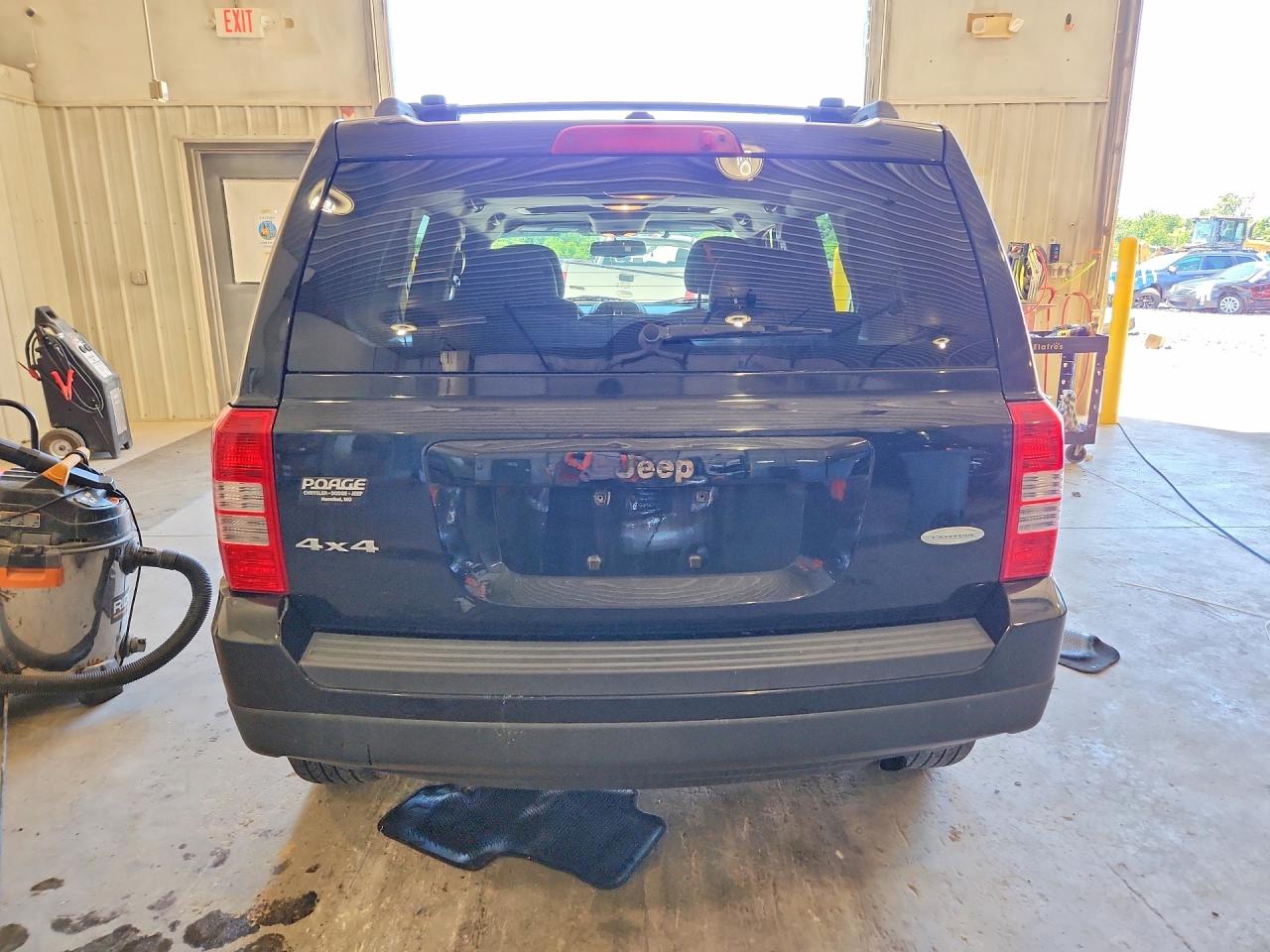 2014 Jeep Patriot Latitude Черный vin: 1C4NJRFB1ED510728
