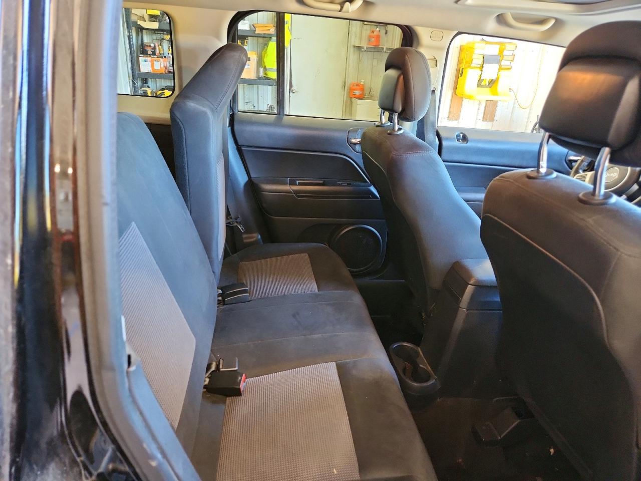 2014 Jeep Patriot Latitude Черный vin: 1C4NJRFB1ED510728