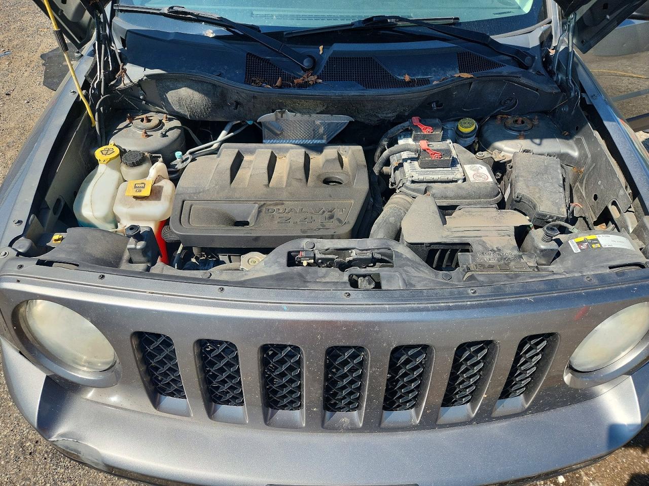 2014 Jeep Patriot Latitude Серый vin: 1C4NJRFB1ED518960