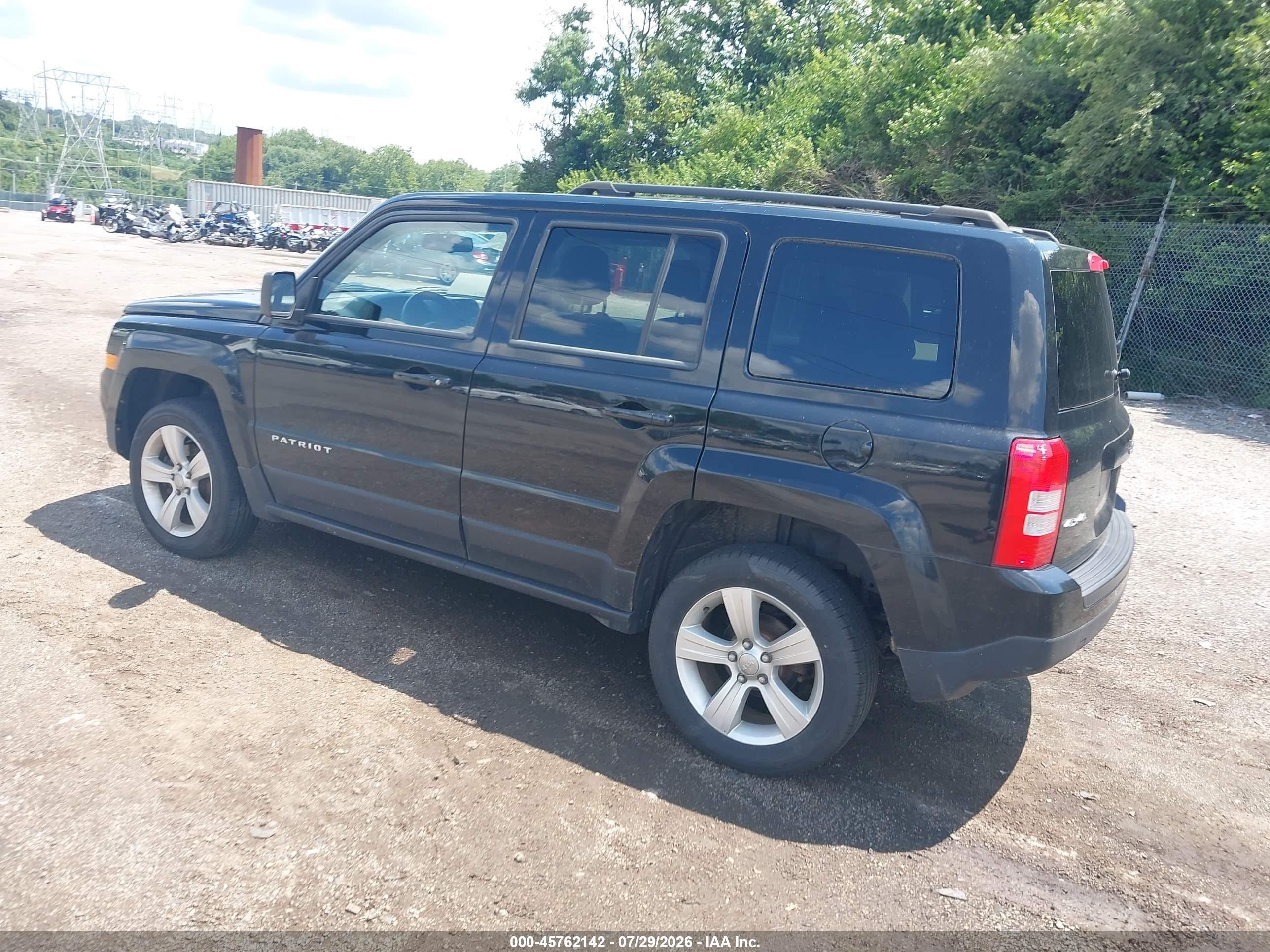 2014 Jeep Patriot Latitude Black vin: 1C4NJRFB1ED661777