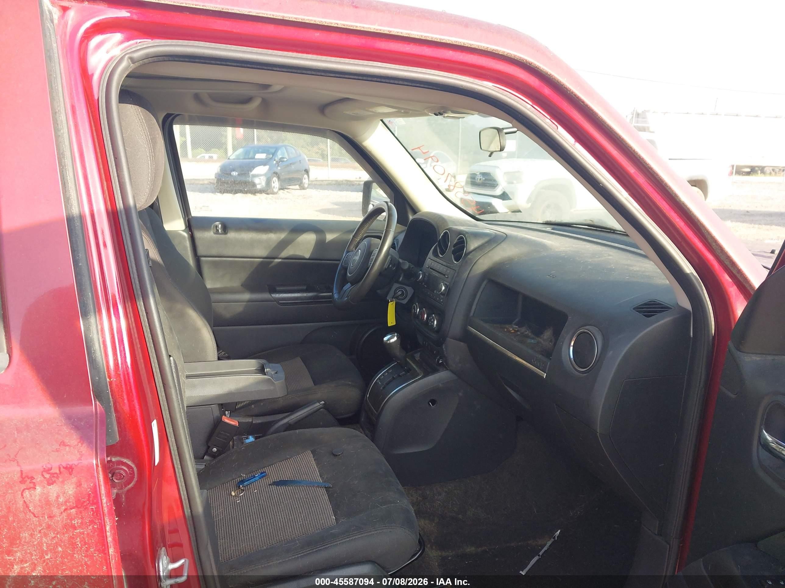 2014 Jeep Patriot Latitude Maroon vin: 1C4NJRFB1ED809572