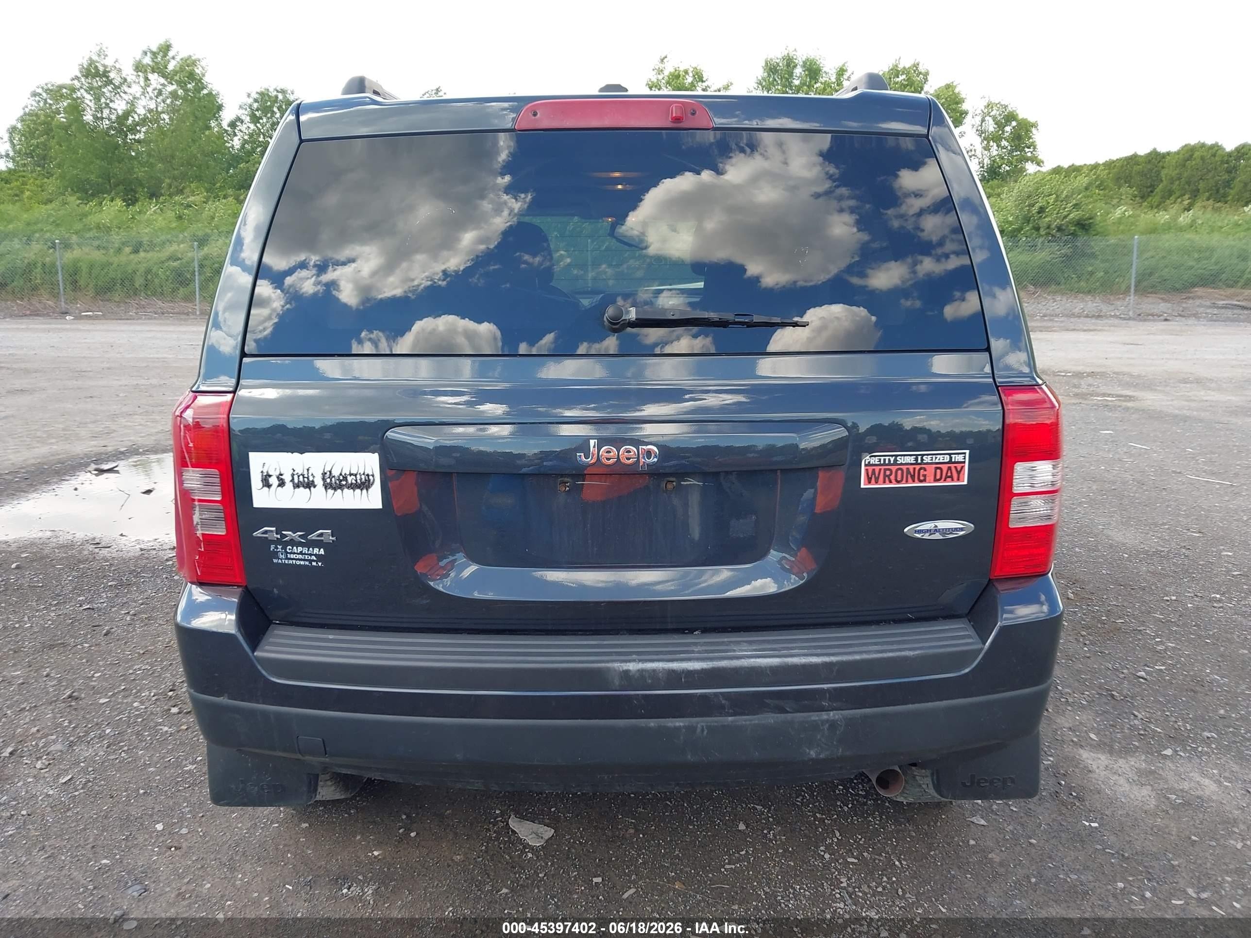 2015 Jeep Patriot High Altitude Edition Серый vin: 1C4NJRFB1FD109178