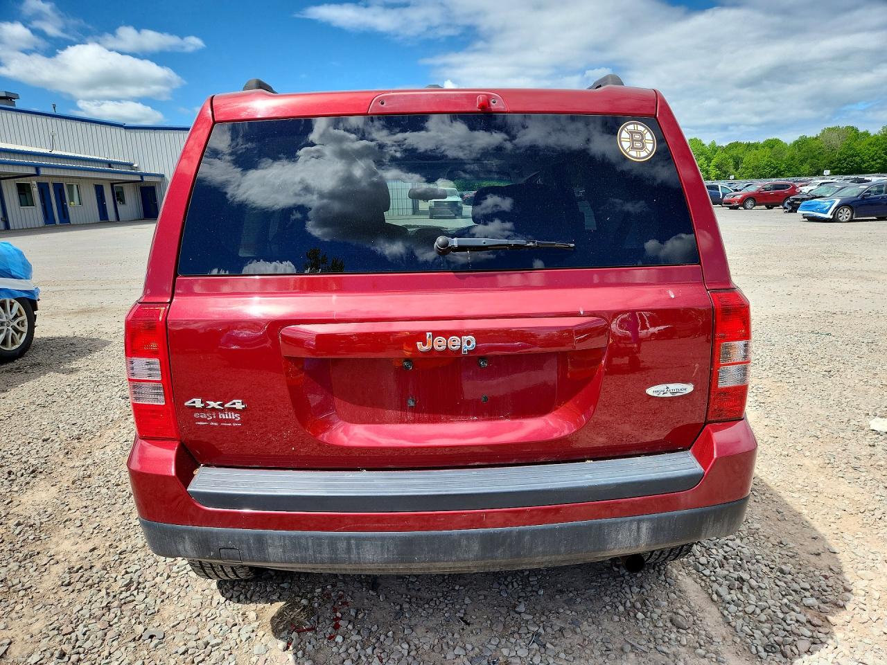 2015 Jeep Patriot Latitude Maroon vin: 1C4NJRFB1FD154427