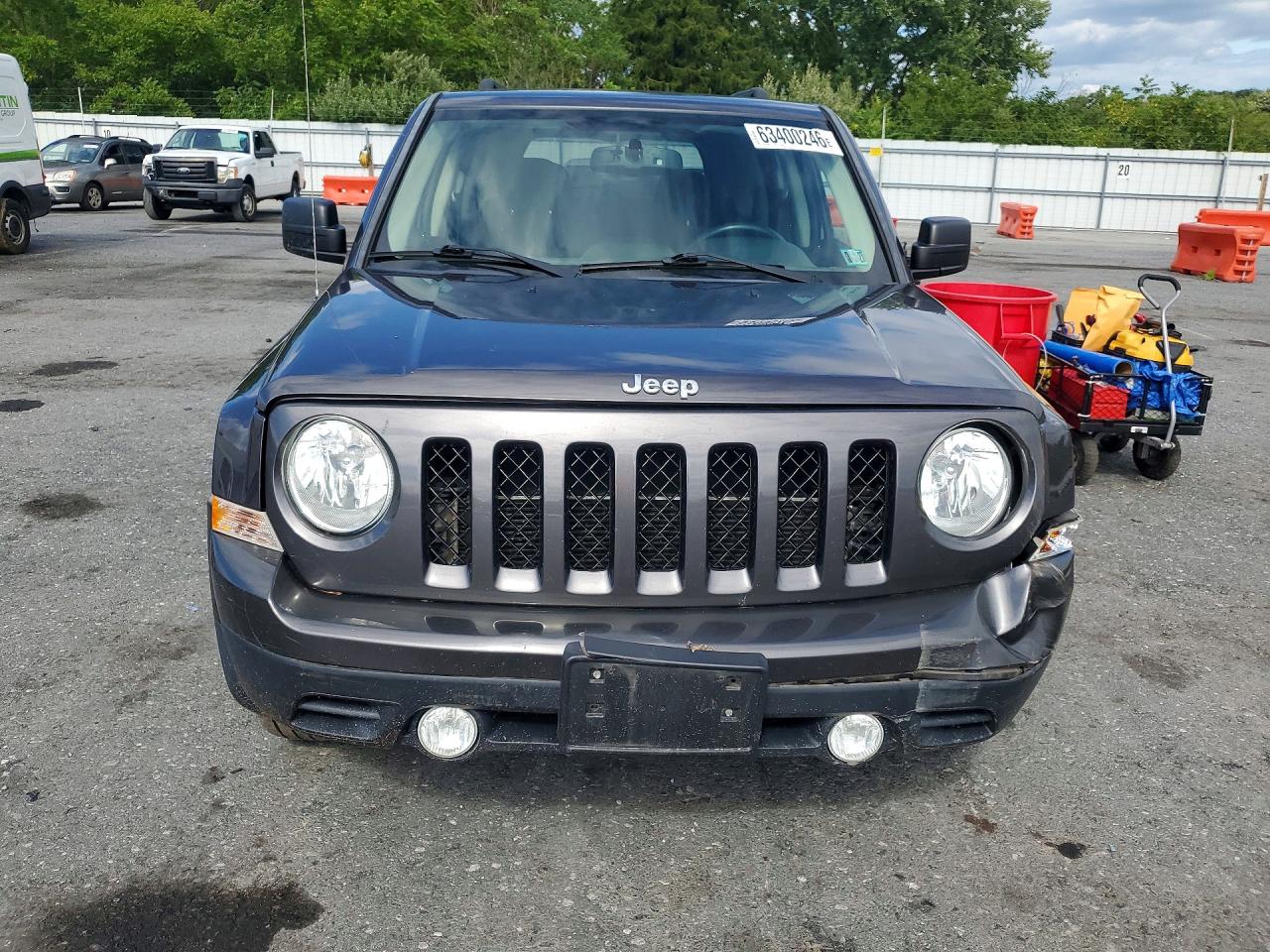 2015 Jeep Patriot Latitude Gray vin: 1C4NJRFB1FD239624