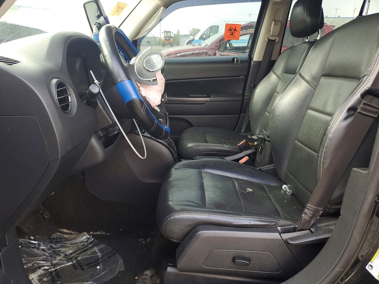 2015 Jeep Patriot Latitude Black vin: 1C4NJRFB1FD439788
