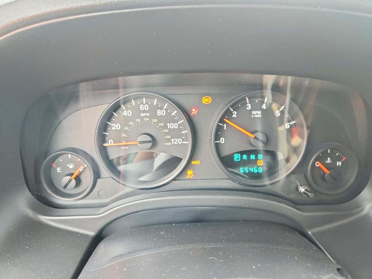 2012 Jeep Patriot Latitude White vin: 1C4NJRFB2CD563192