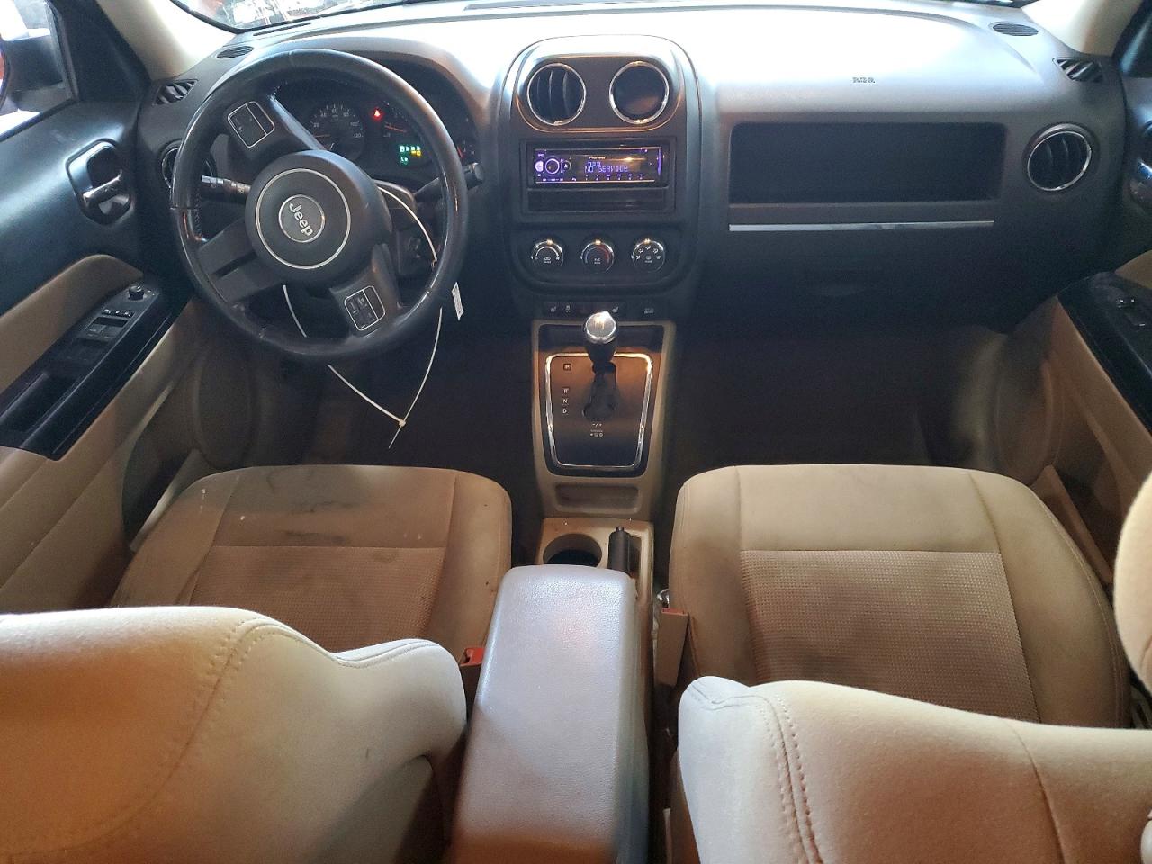 2012 Jeep Patriot Latitude Orange vin: 1C4NJRFB2CD589209