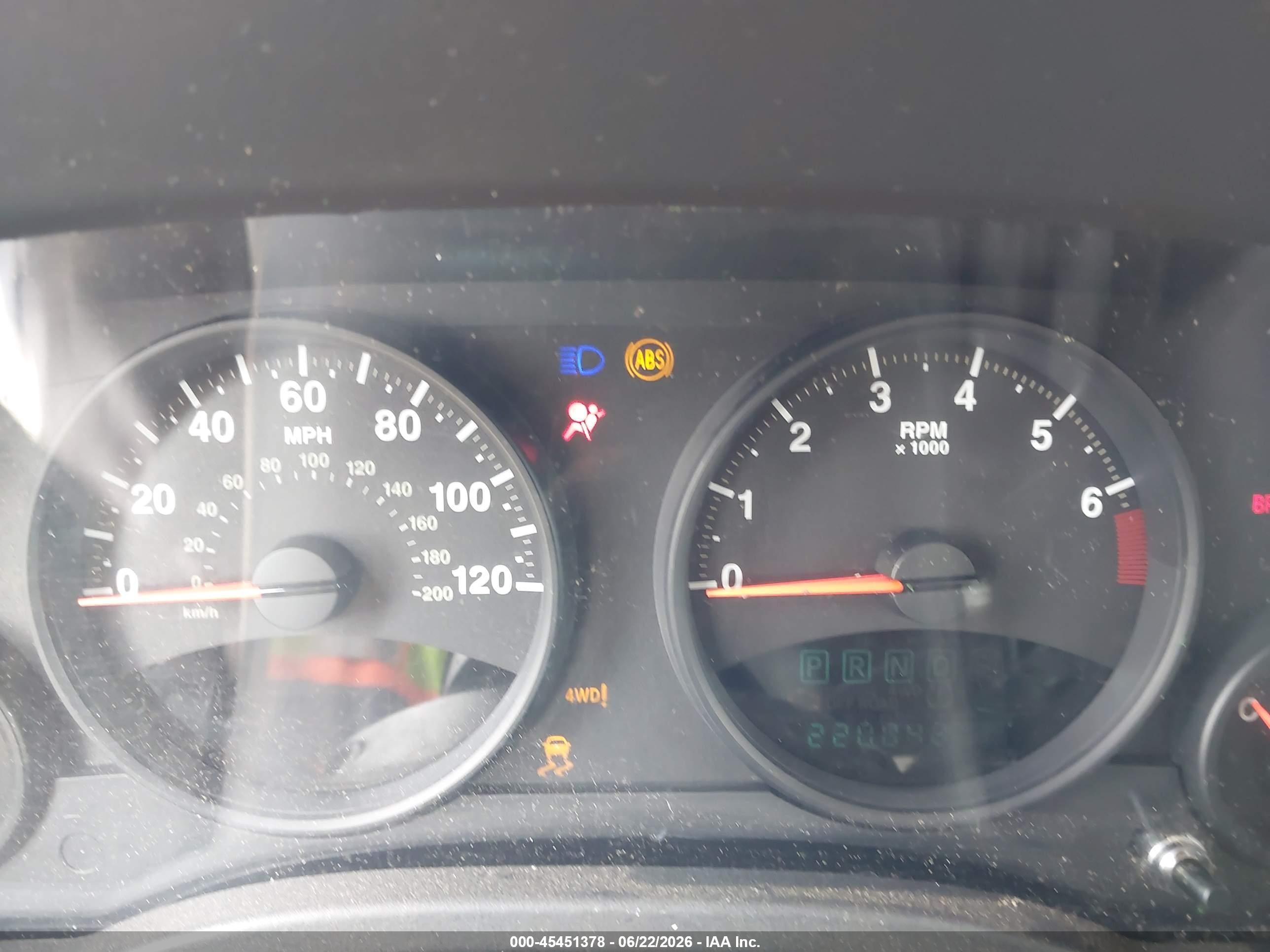 2012 Jeep Patriot Latitude Red vin: 1C4NJRFB2CD633869