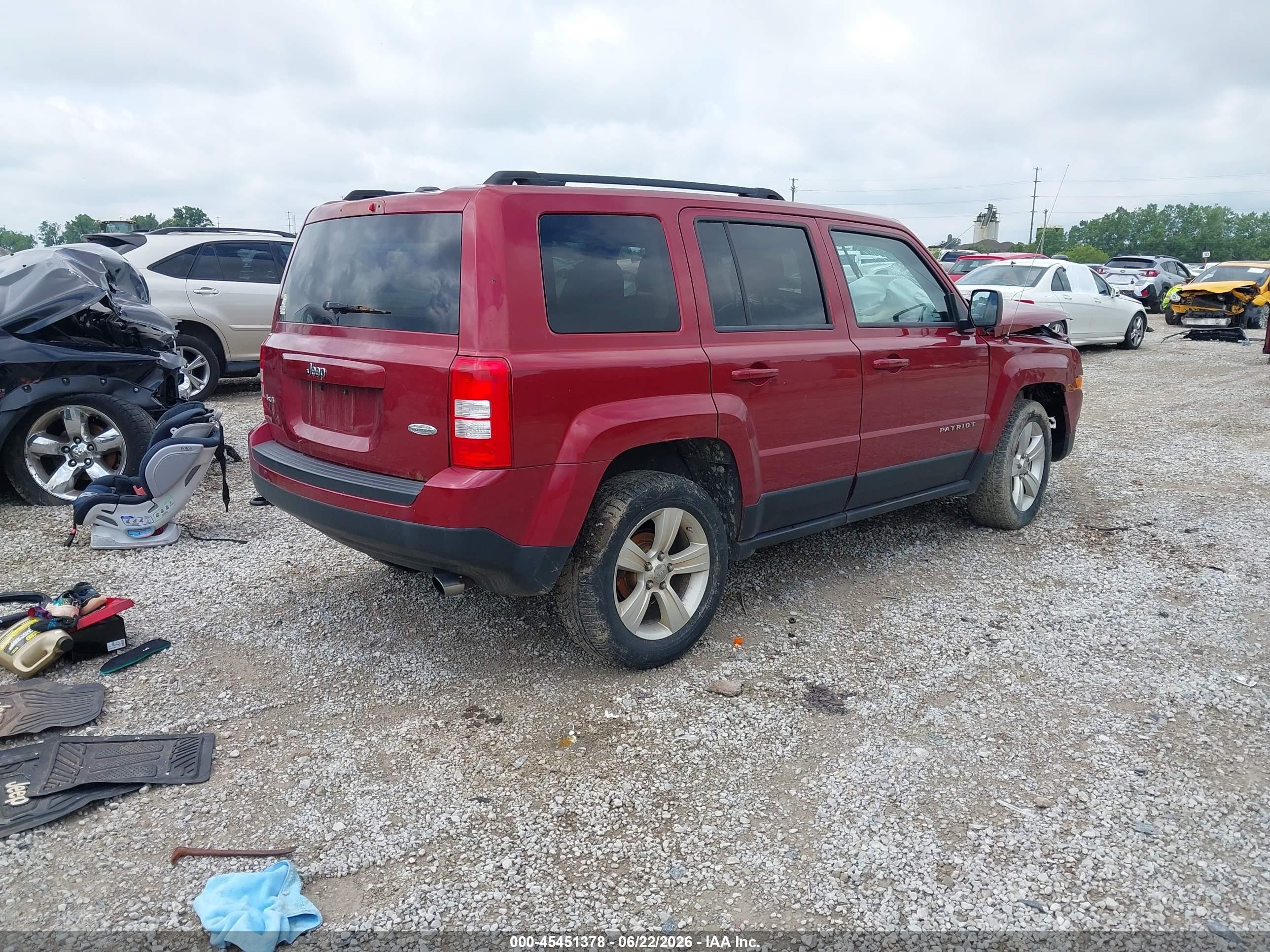 2012 Jeep Patriot Latitude Red vin: 1C4NJRFB2CD633869