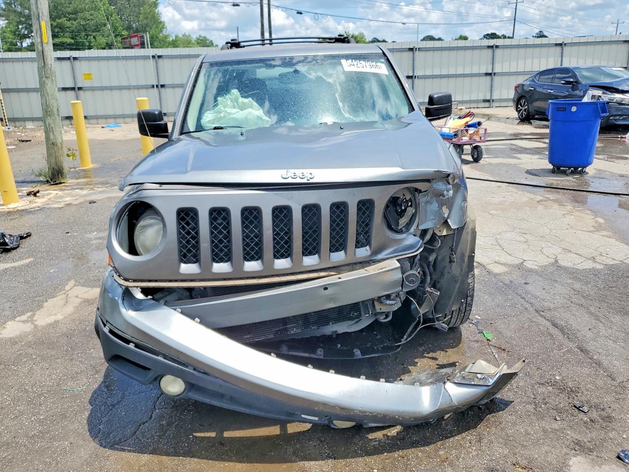 2014 Jeep Patriot Latitude Gray vin: 1C4NJRFB2ED560750