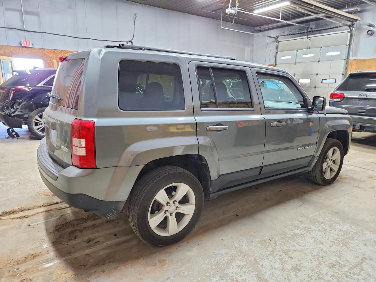 2014 Jeep Patriot Latitude Серый vin: 1C4NJRFB2ED616430