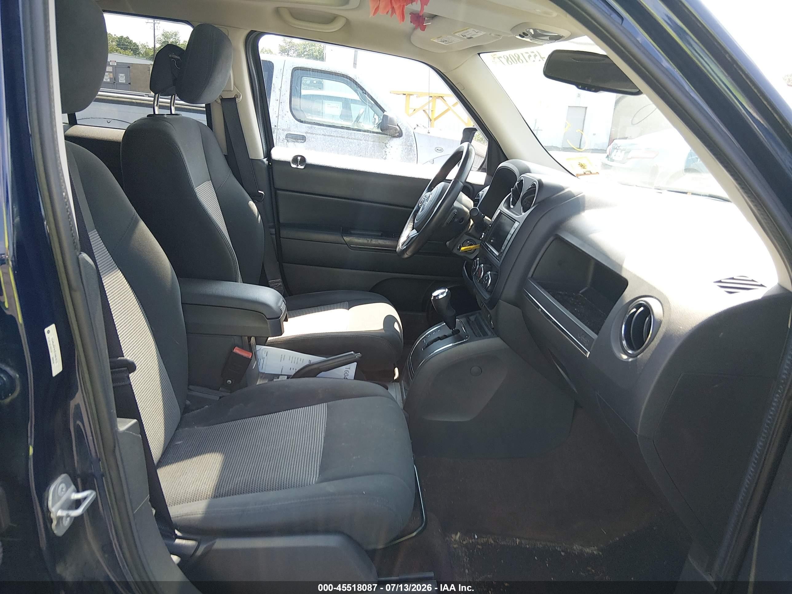 2014 Jeep Patriot Latitude Blue vin: 1C4NJRFB2ED687613