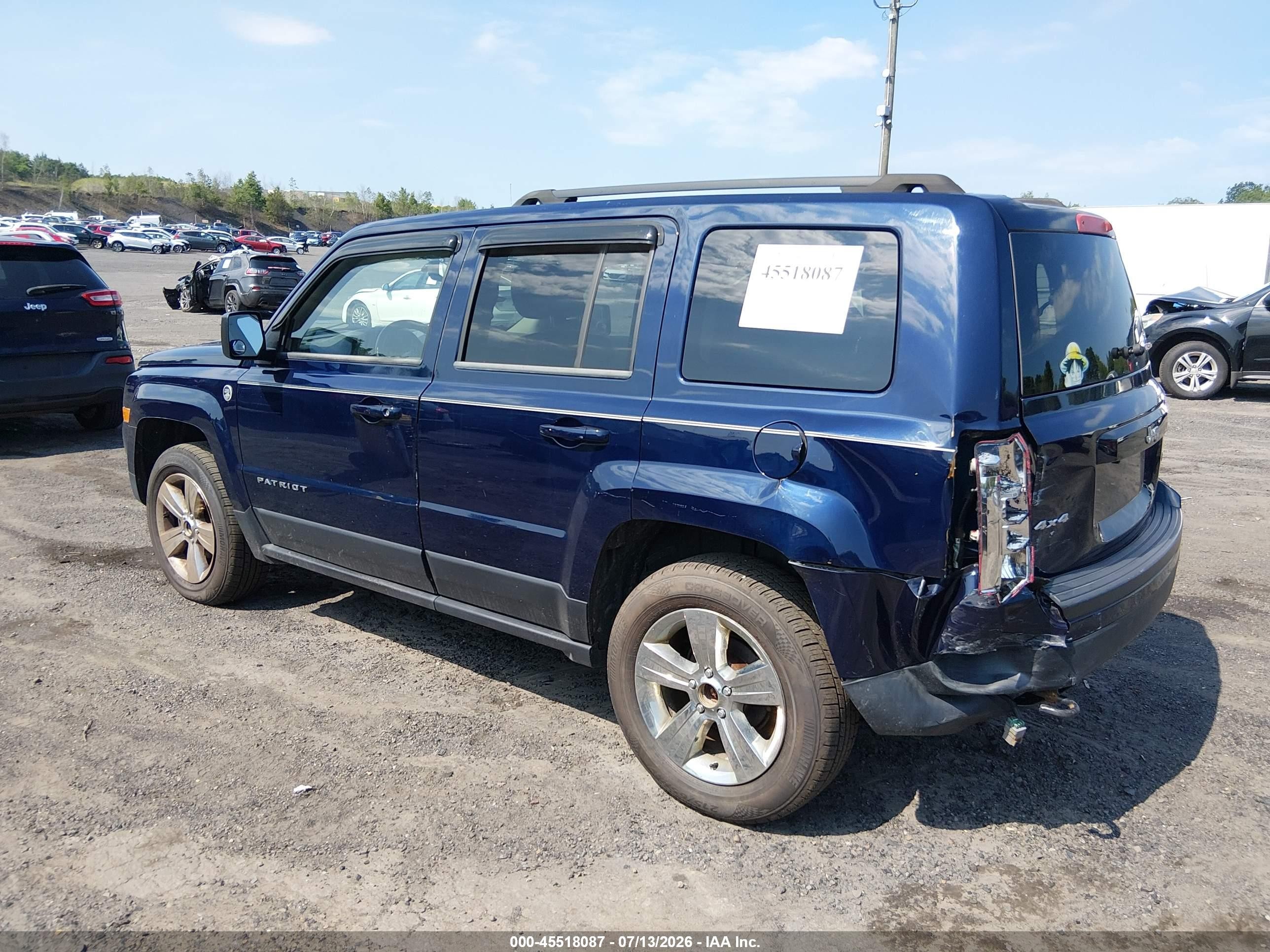 2014 Jeep Patriot Latitude Blue vin: 1C4NJRFB2ED687613
