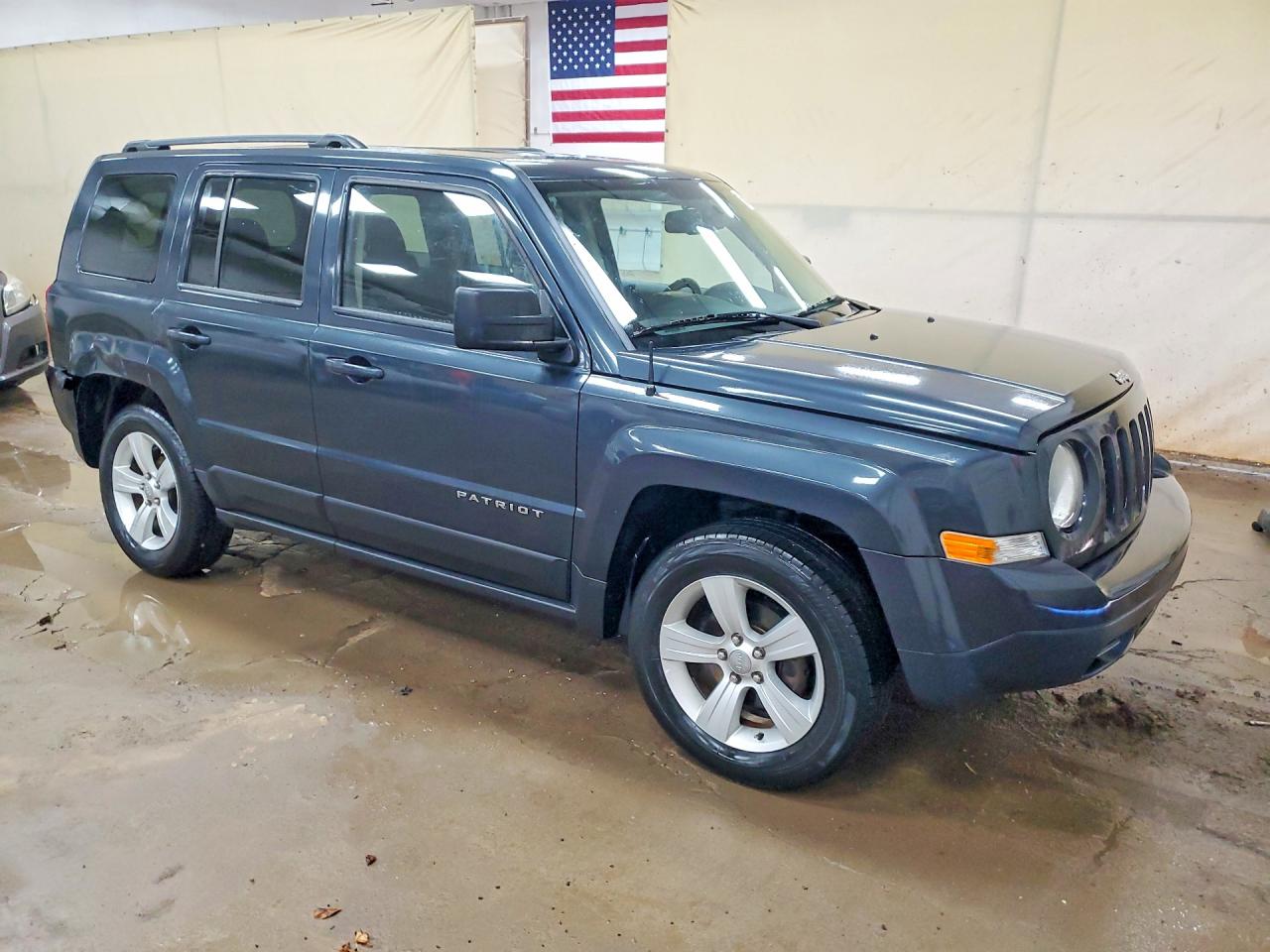 2014 Jeep Patriot Latitude Charcoal vin: 1C4NJRFB2ED787968
