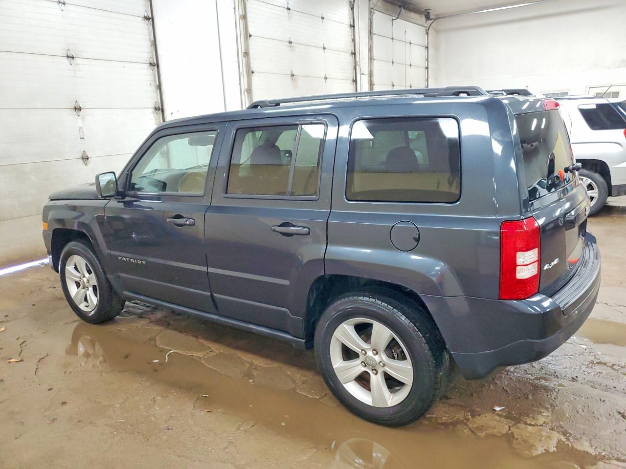 2014 Jeep Patriot Latitude Charcoal vin: 1C4NJRFB2ED787968