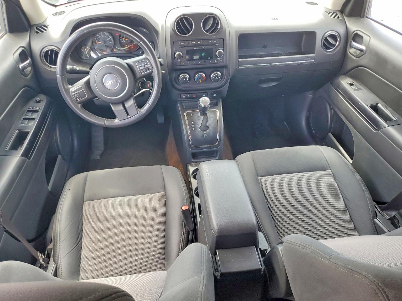 2014 Jeep Patriot Latitude White vin: 1C4NJRFB2ED798985
