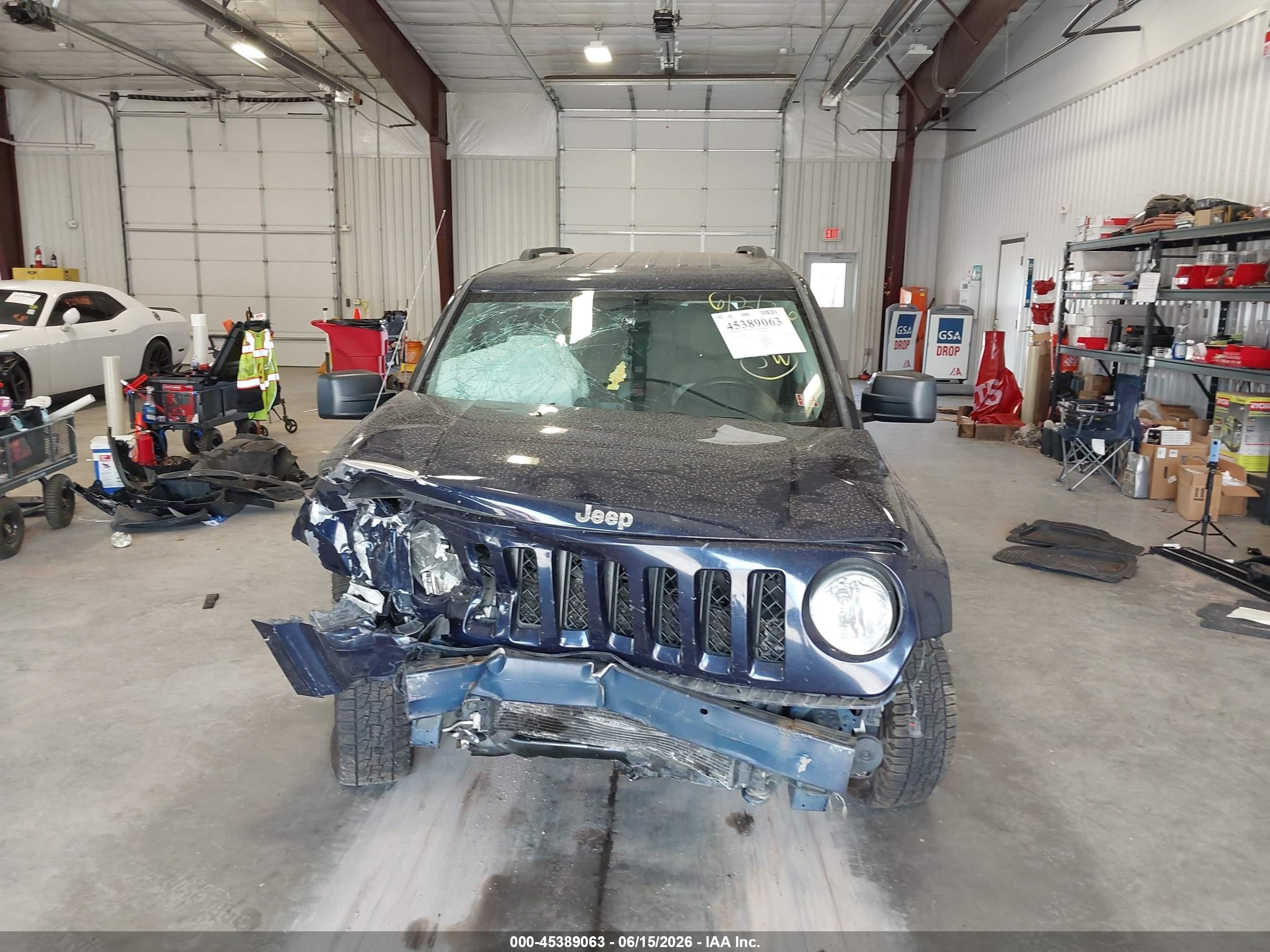 2015 Jeep Patriot Latitude Blue vin: 1C4NJRFB2FD154811