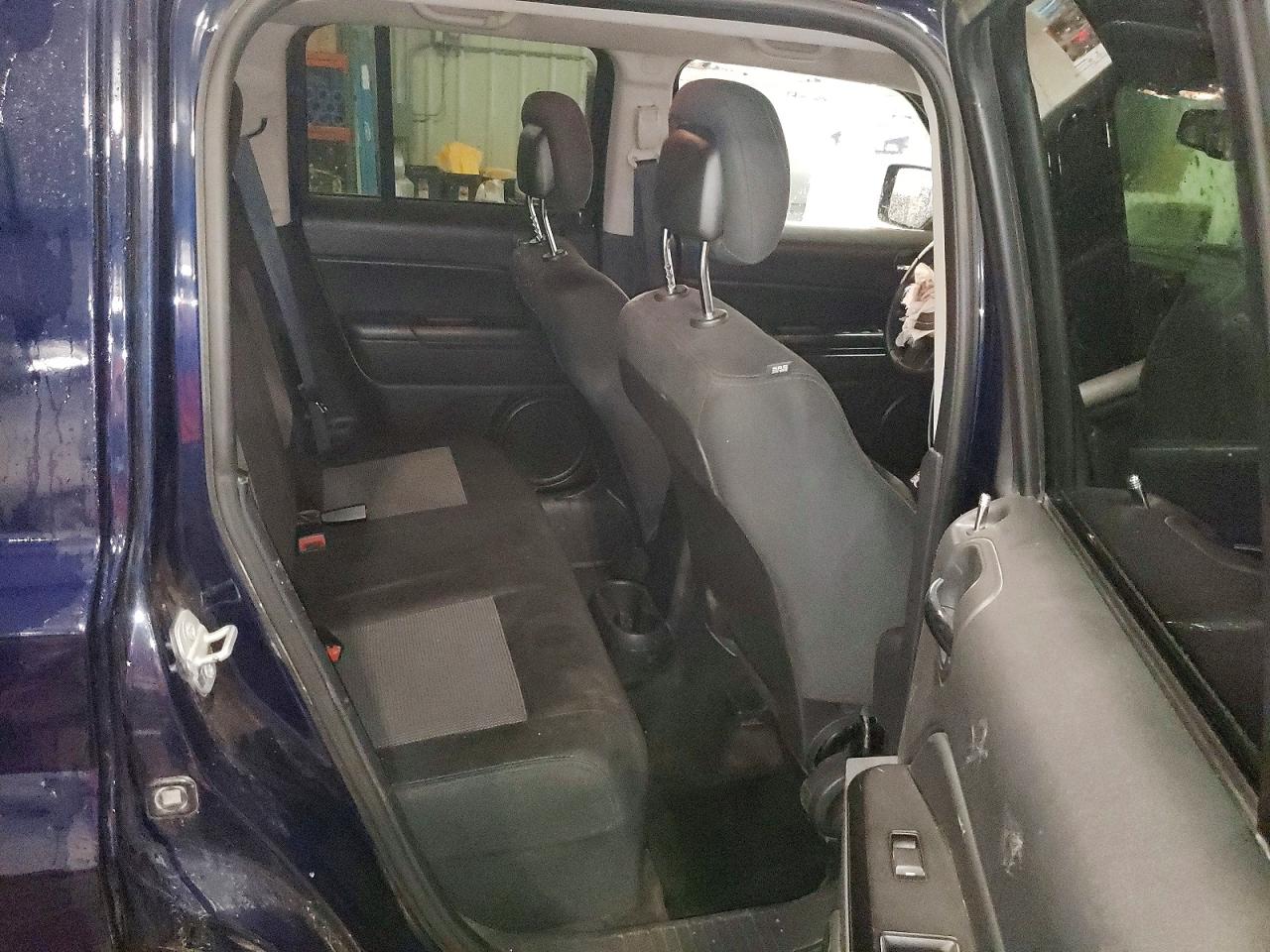 2015 Jeep Patriot Latitude Blue vin: 1C4NJRFB2FD215378