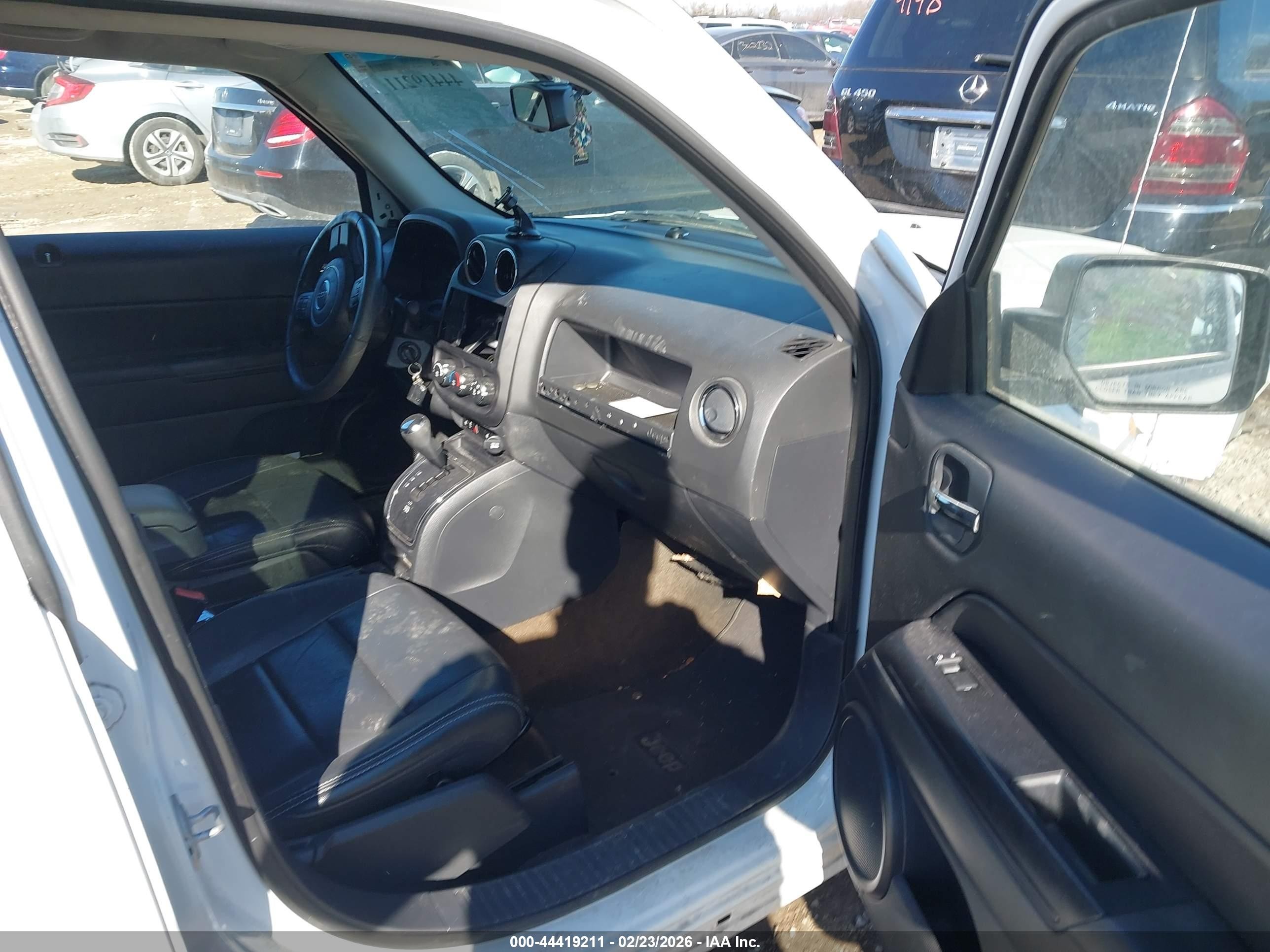 2015 Jeep Patriot High Altitude Edition Белый vin: 1C4NJRFB2FD217826