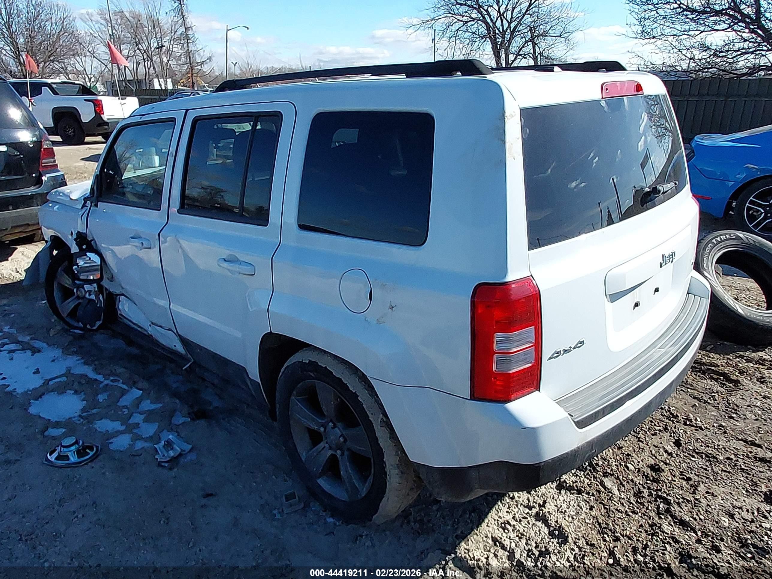 2015 Jeep Patriot High Altitude Edition Белый vin: 1C4NJRFB2FD217826