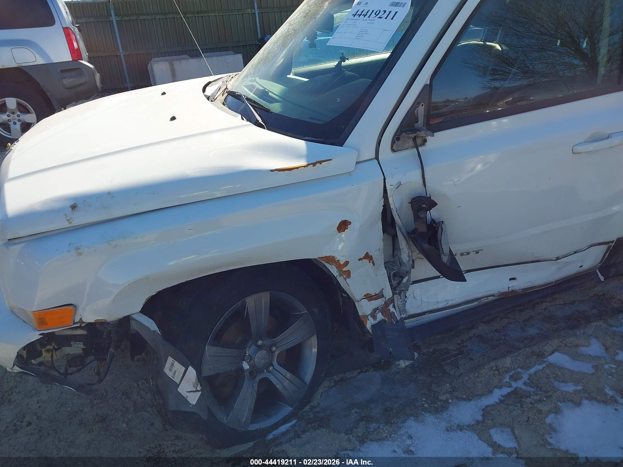 2015 Jeep Patriot High Altitude Edition Белый vin: 1C4NJRFB2FD217826